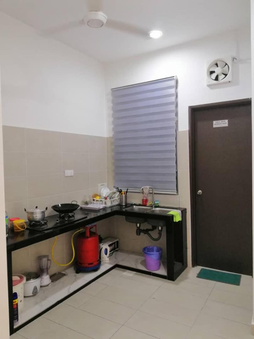 HOMESTAY BATU PAHATKU- HOMESTAY IMAN photo 5