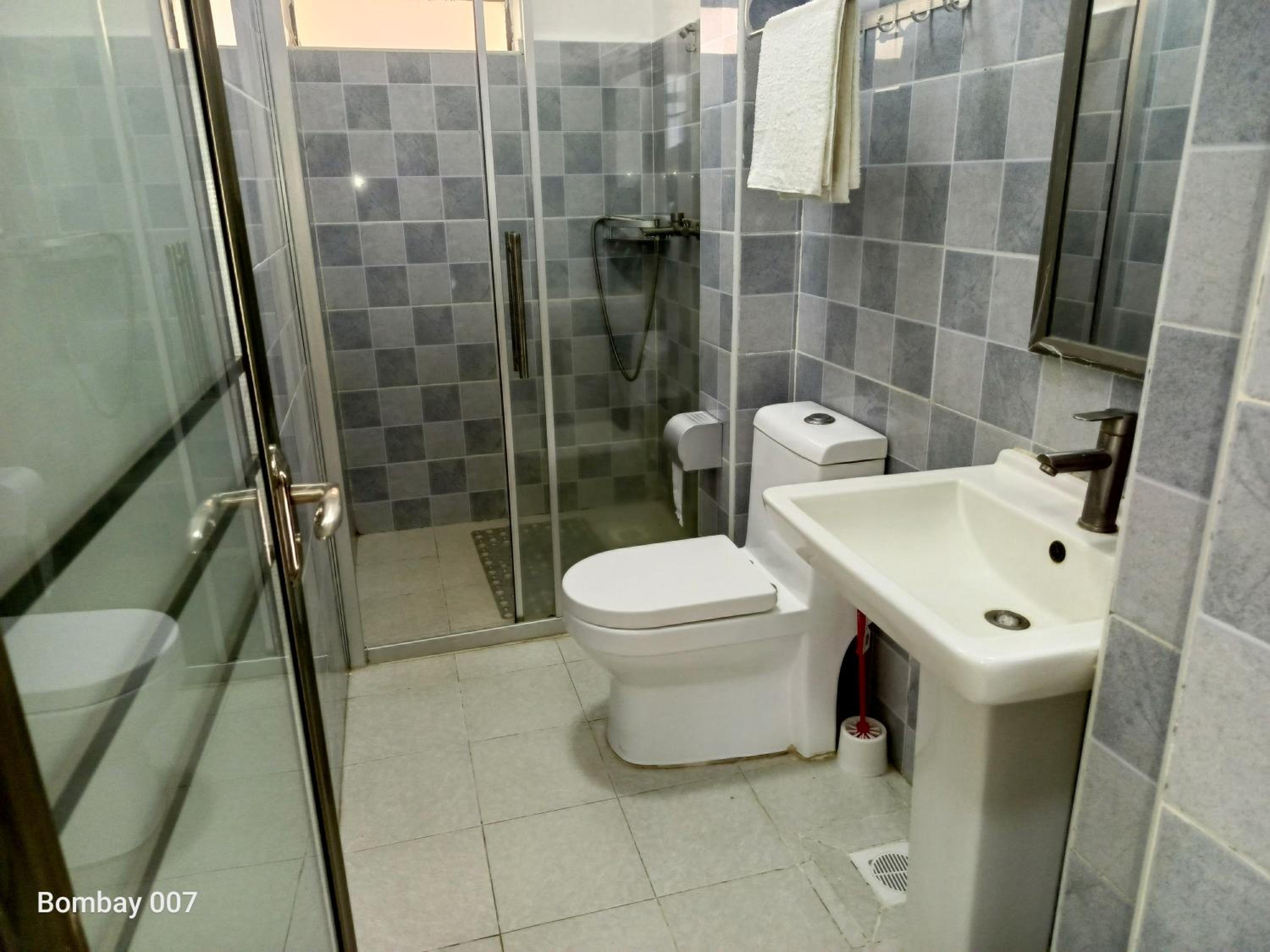 Mango Court Home photo 4