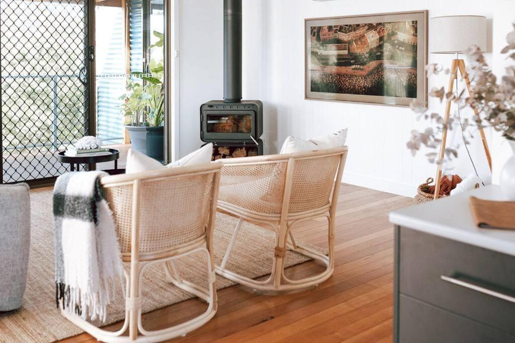 Omaru Beach House