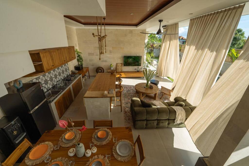 Moriarti Villa