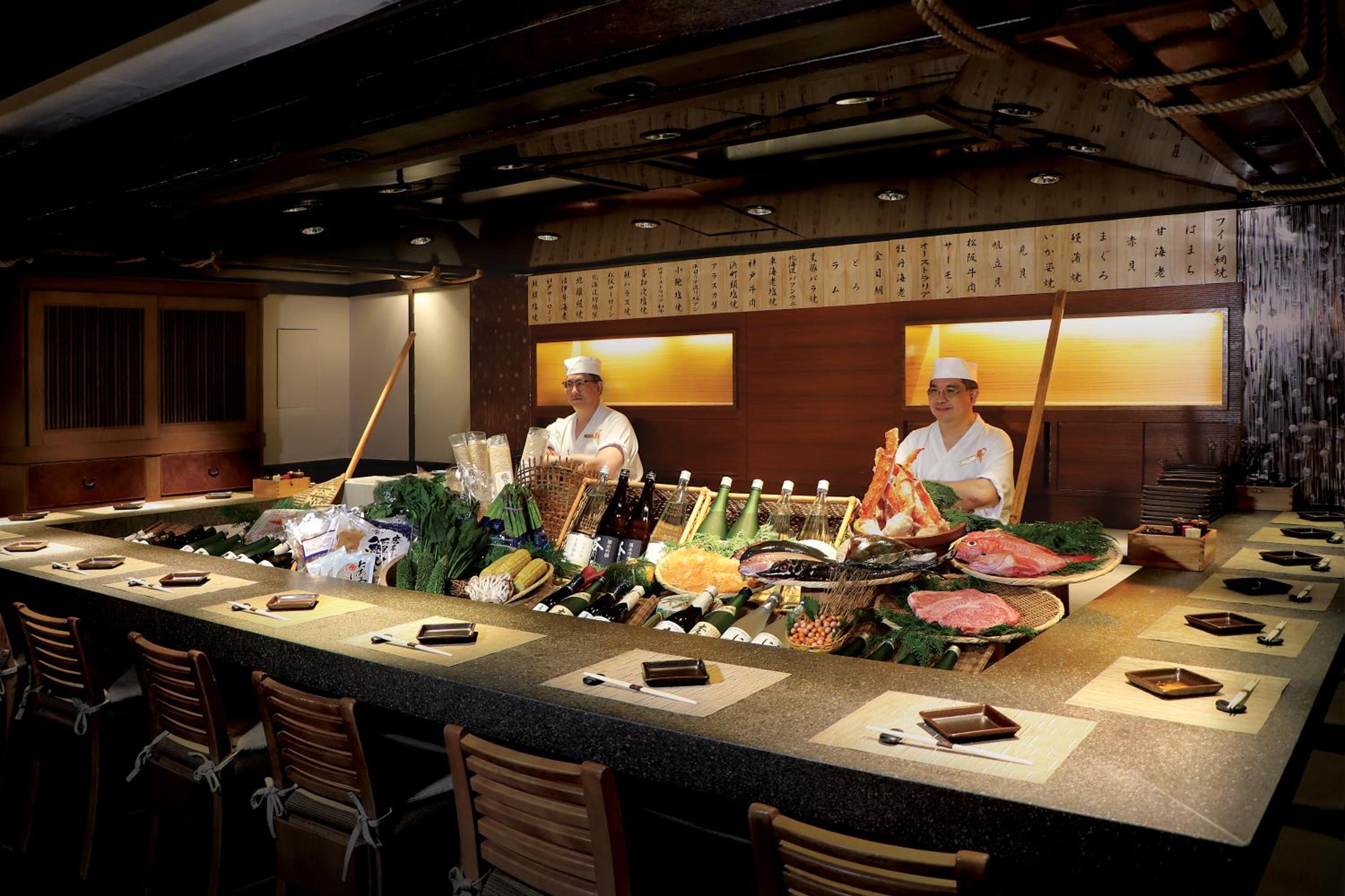 dining