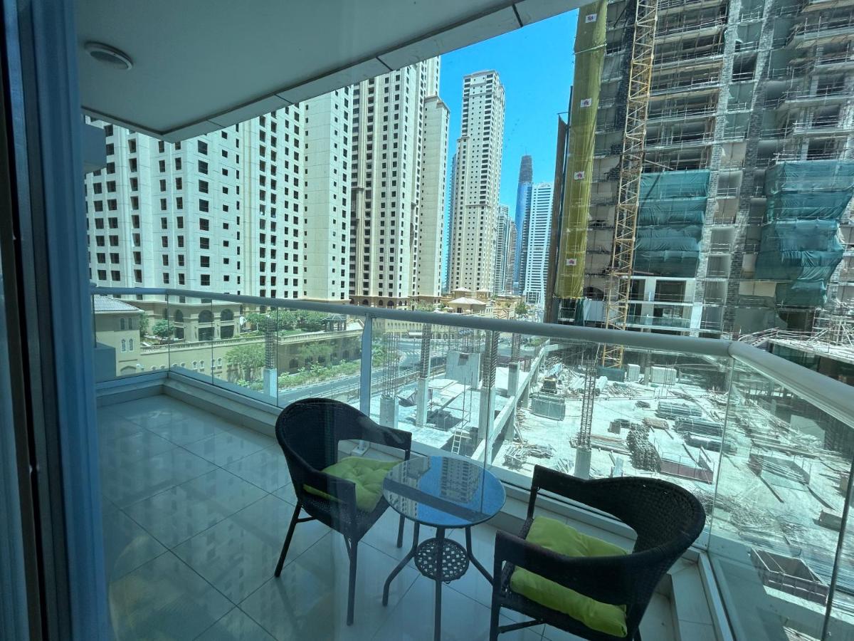 Golden Stay Vacation Homes continental tower marina