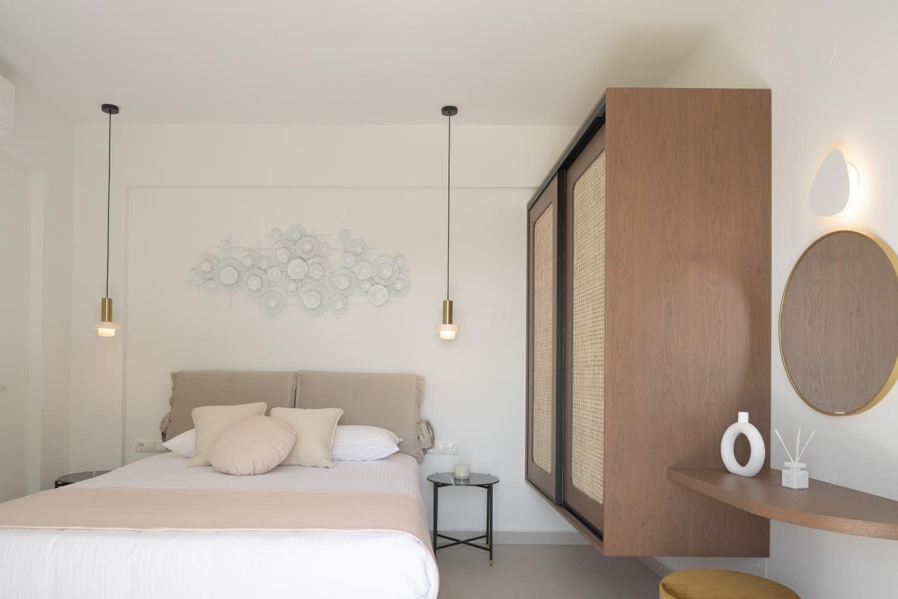 Jako Villa, a few meters away from the beach, By ThinkVilla view 2