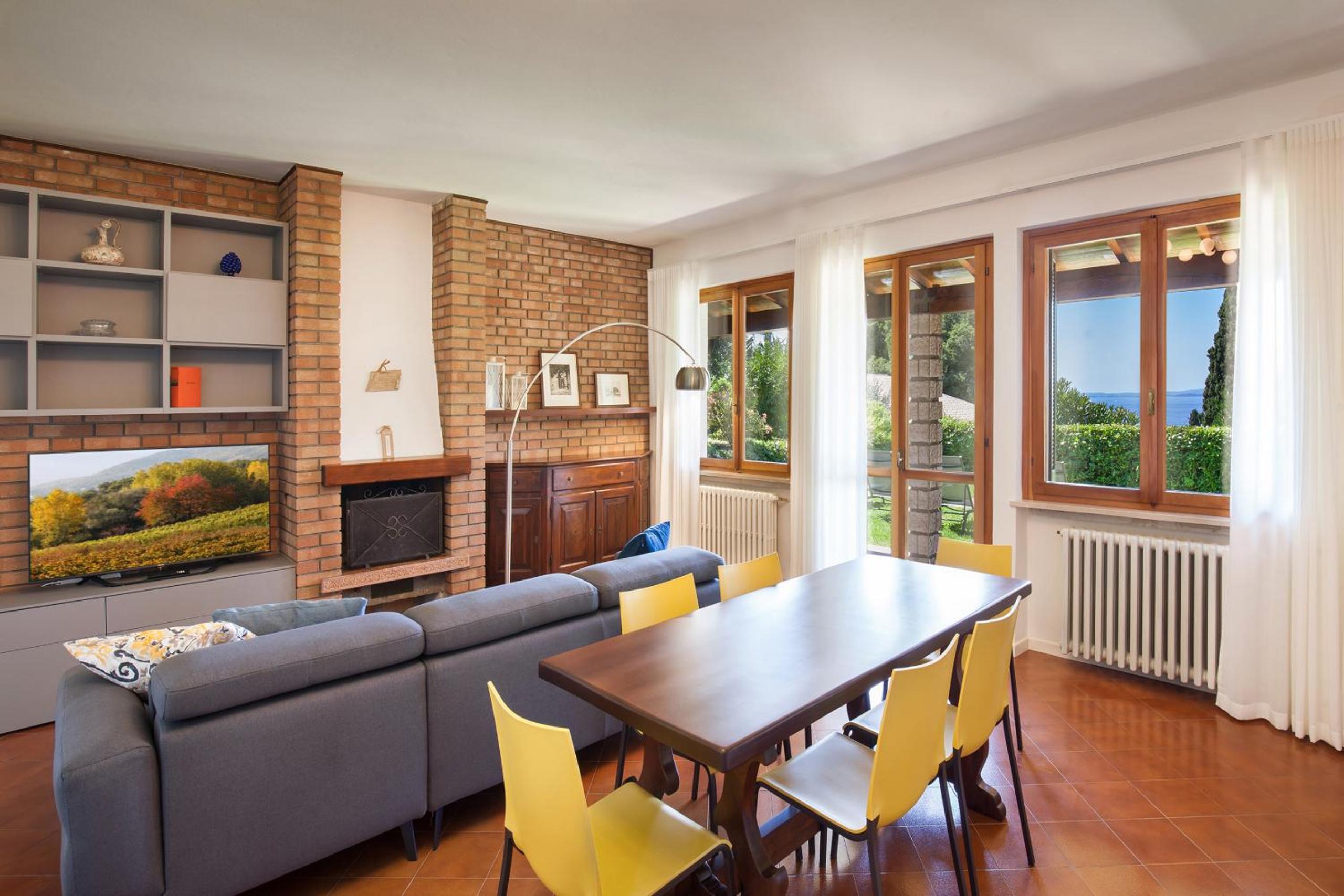 Villa Irene In Bardolino view 3