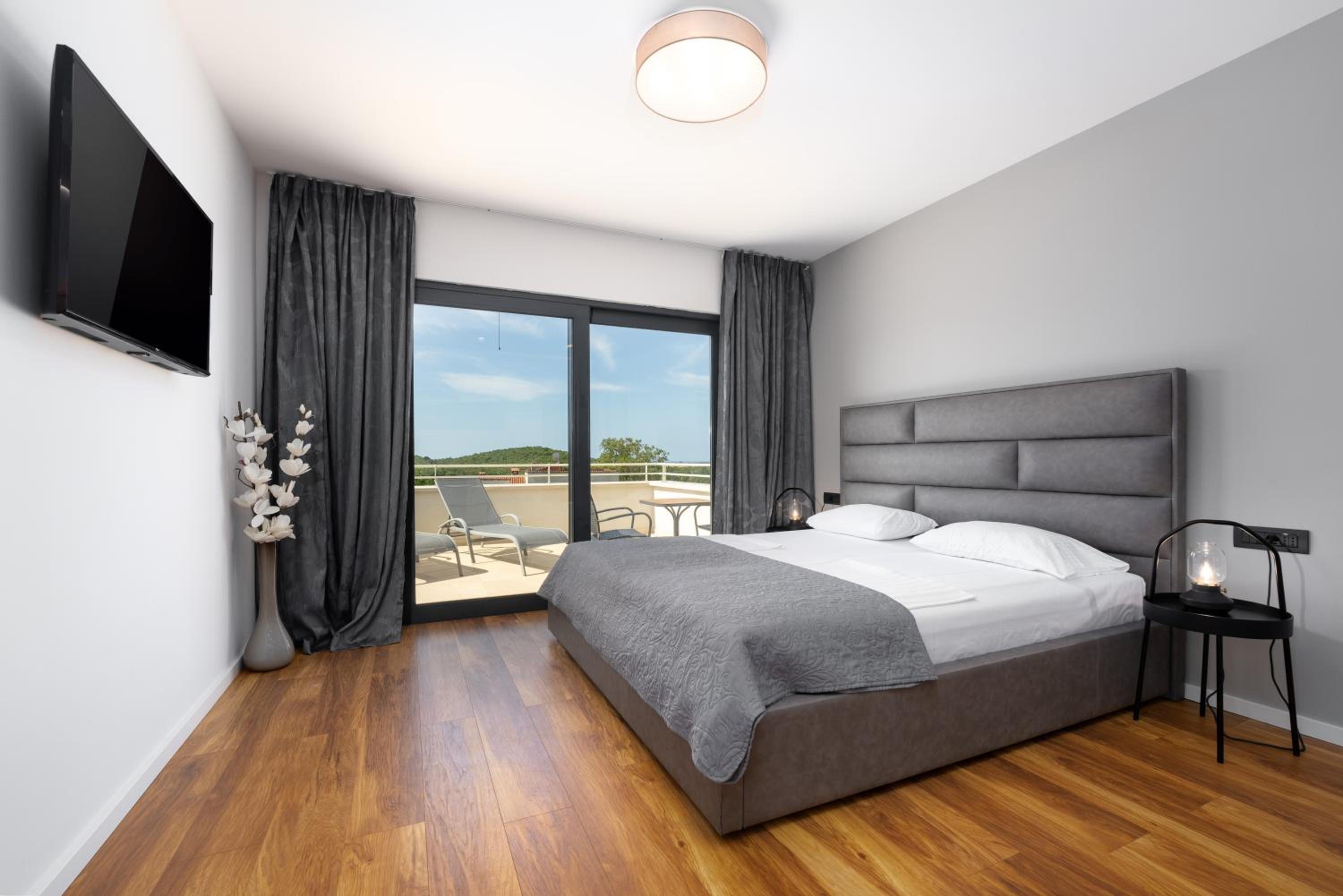 Villa Anni - Property Image 13