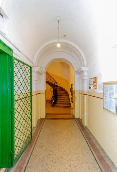 Cozy Nest by the Andrássy Avenue