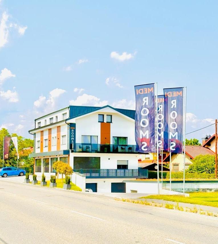 Hotel Medirooms Apartments - Image 1