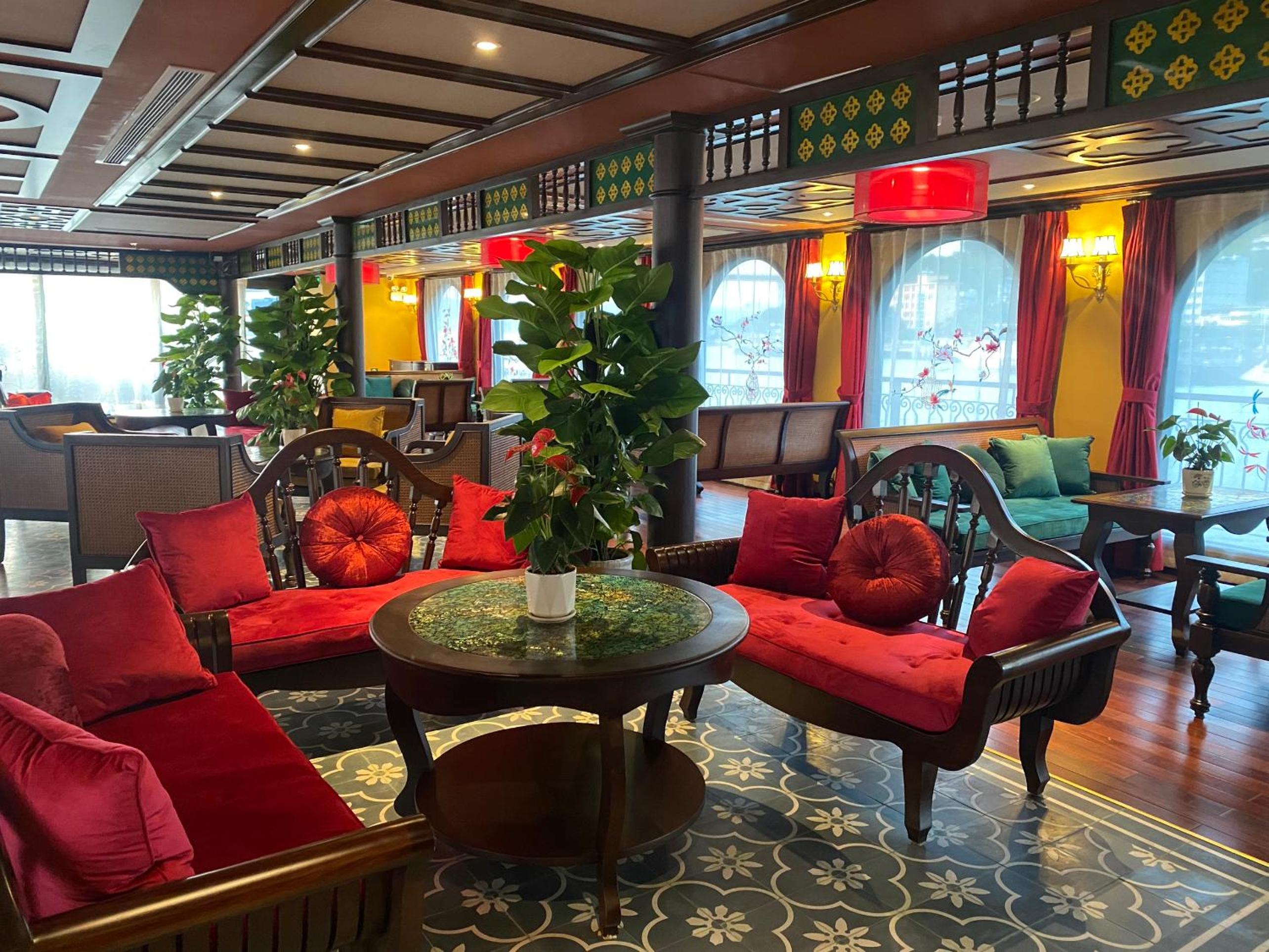 lounge