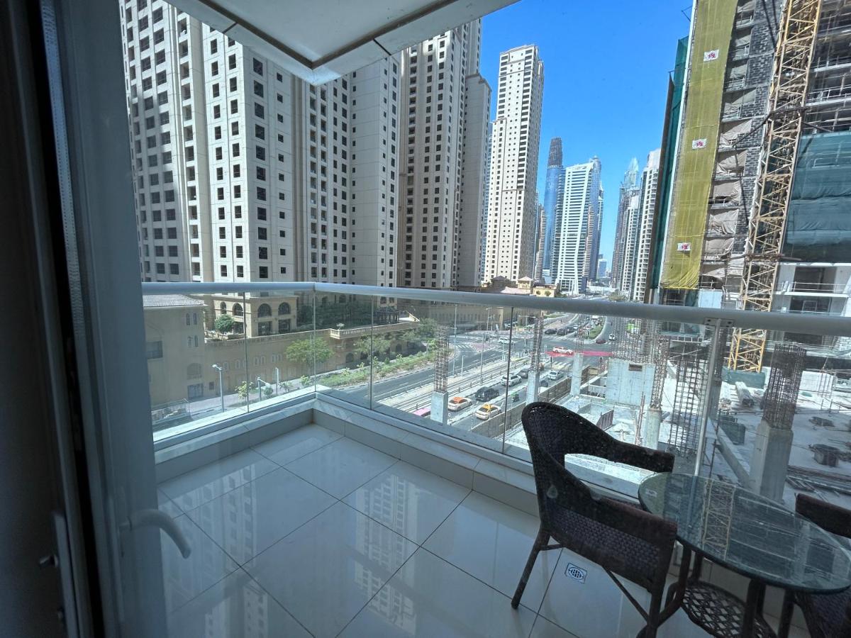 Golden Stay Vacation Homes continental tower marina
