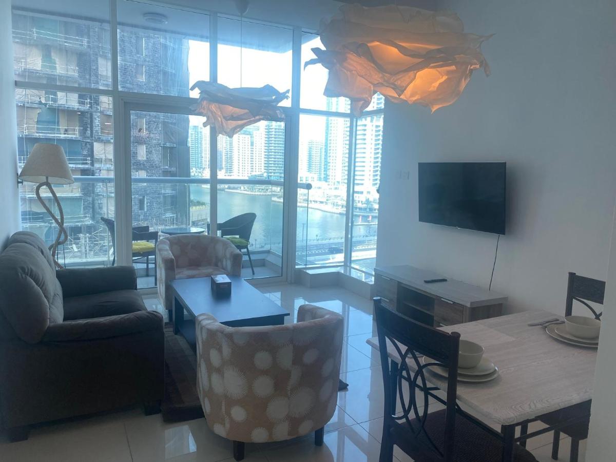 Golden Stay Vacation Homes continental tower marina