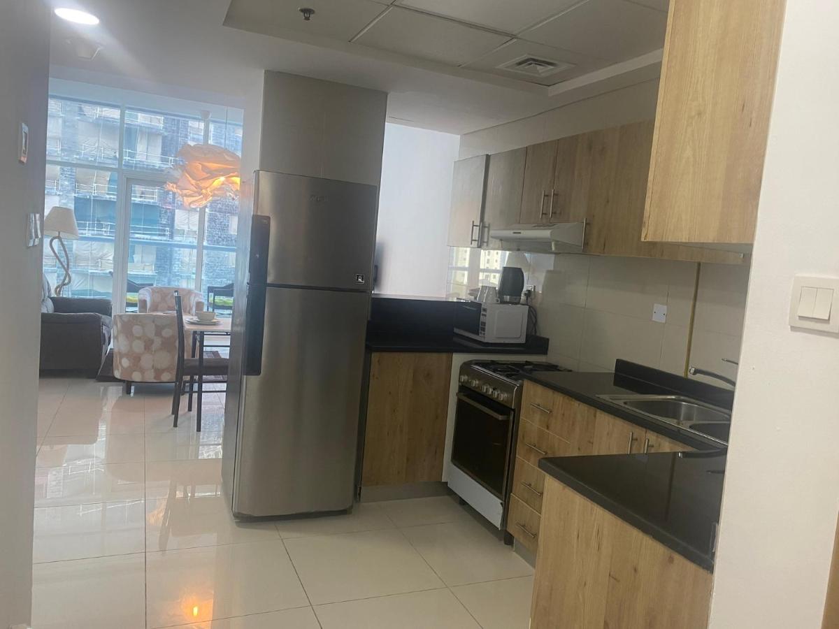 Golden Stay Vacation Homes continental tower marina