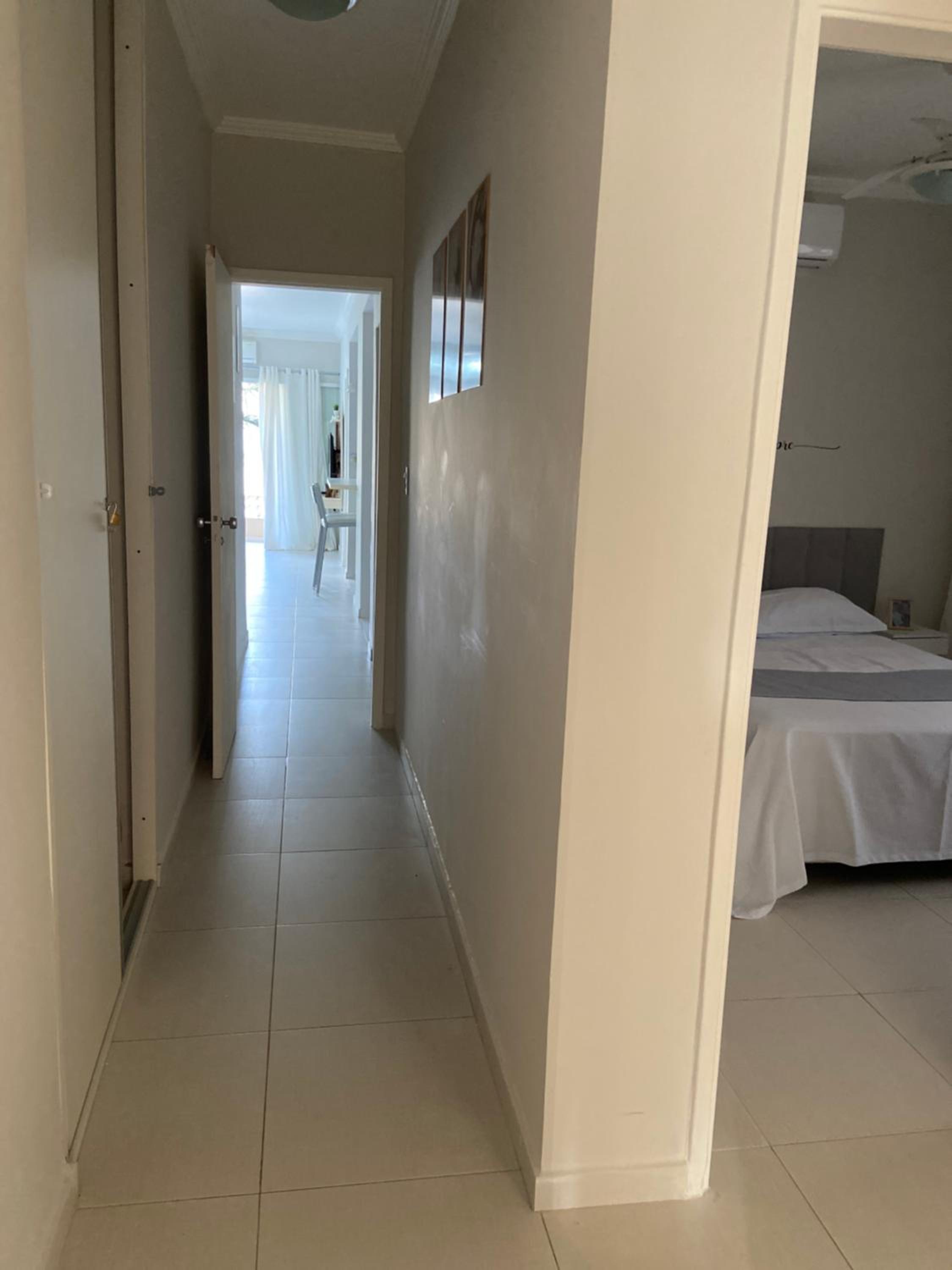 Ap Família Busca-pé Enseada Guarujá