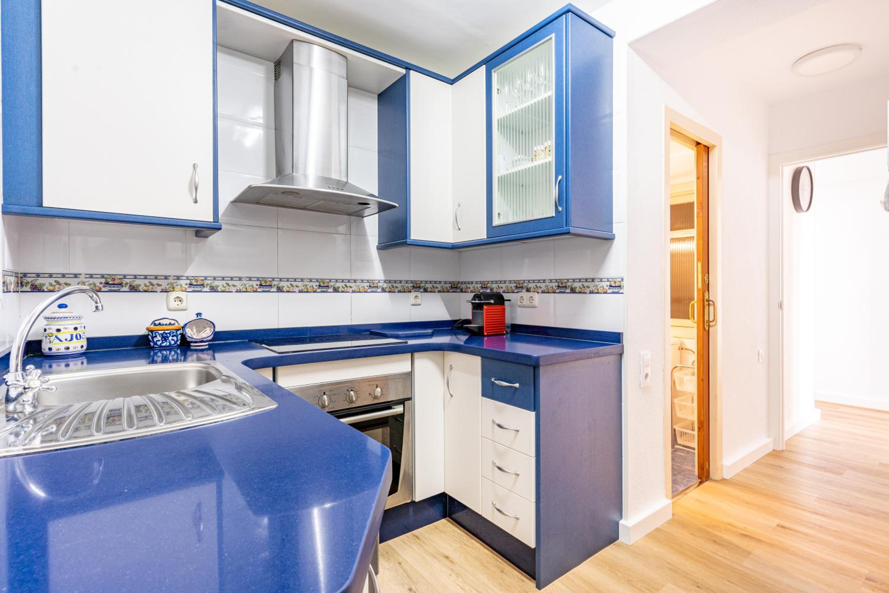 Apartaments Paseo Marítimo by Expoholidays