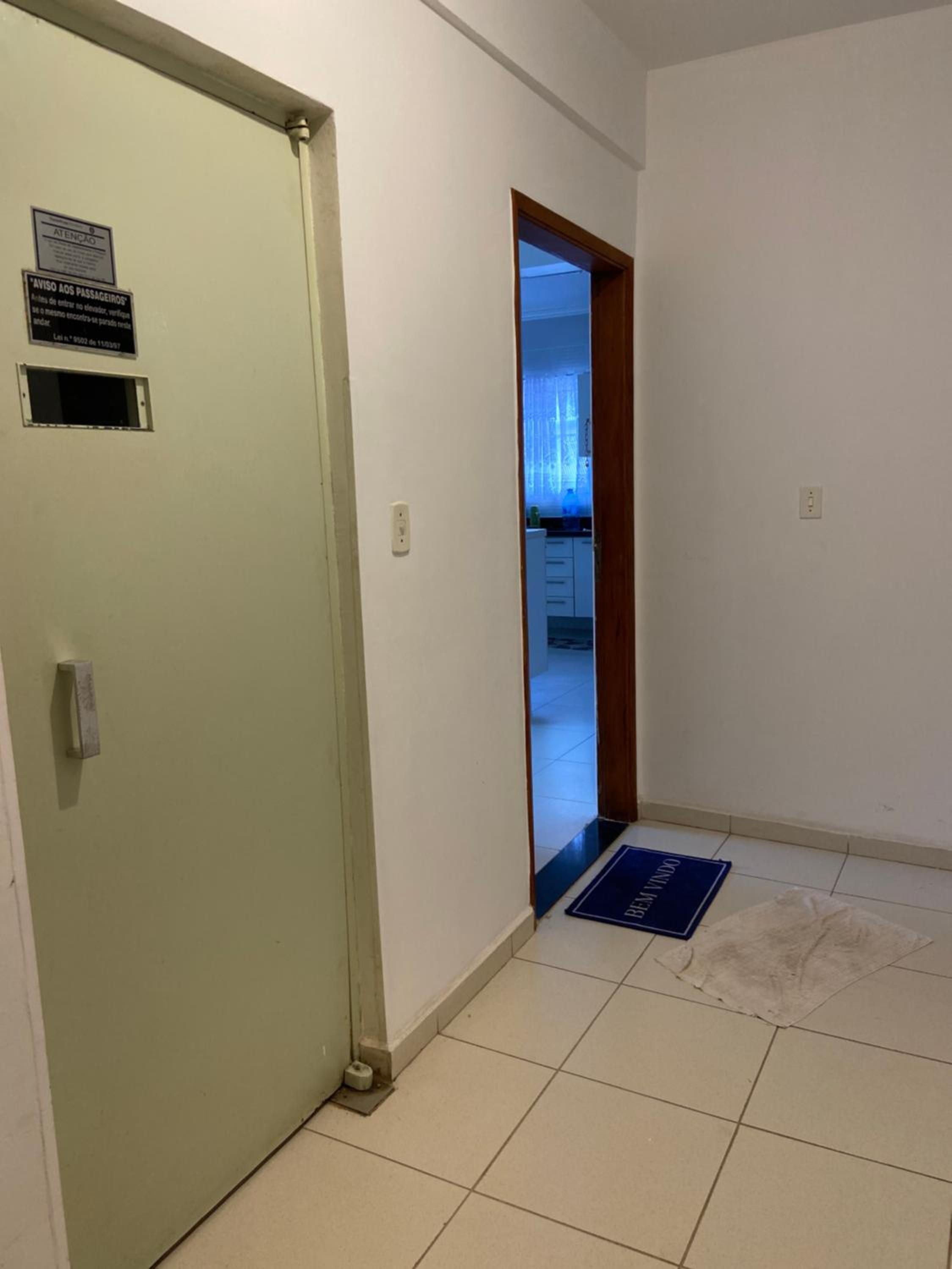 Ap Família Busca-pé Enseada Guarujá