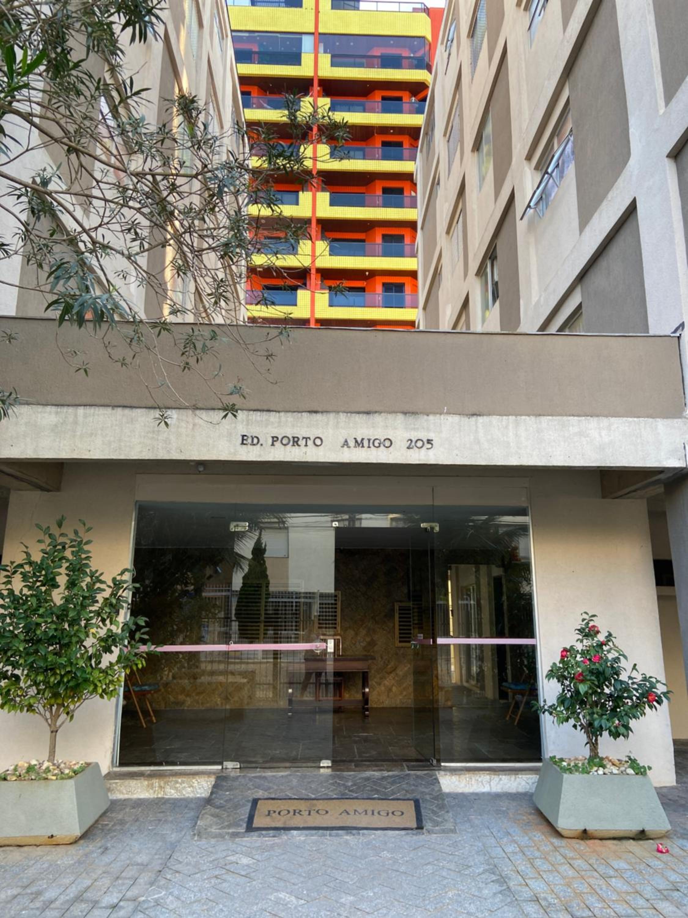 Ap Família Busca-pé Enseada Guarujá