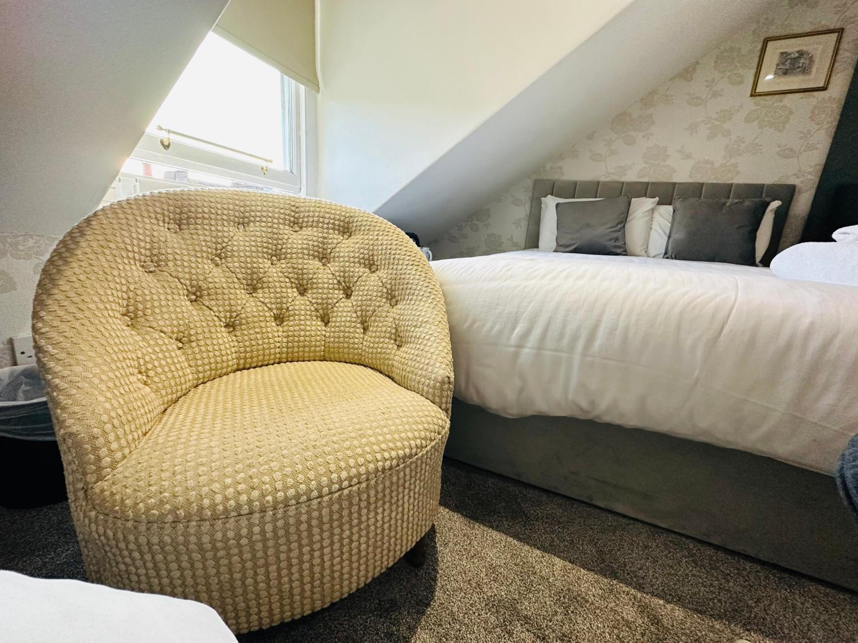 Abbotsford Guest House