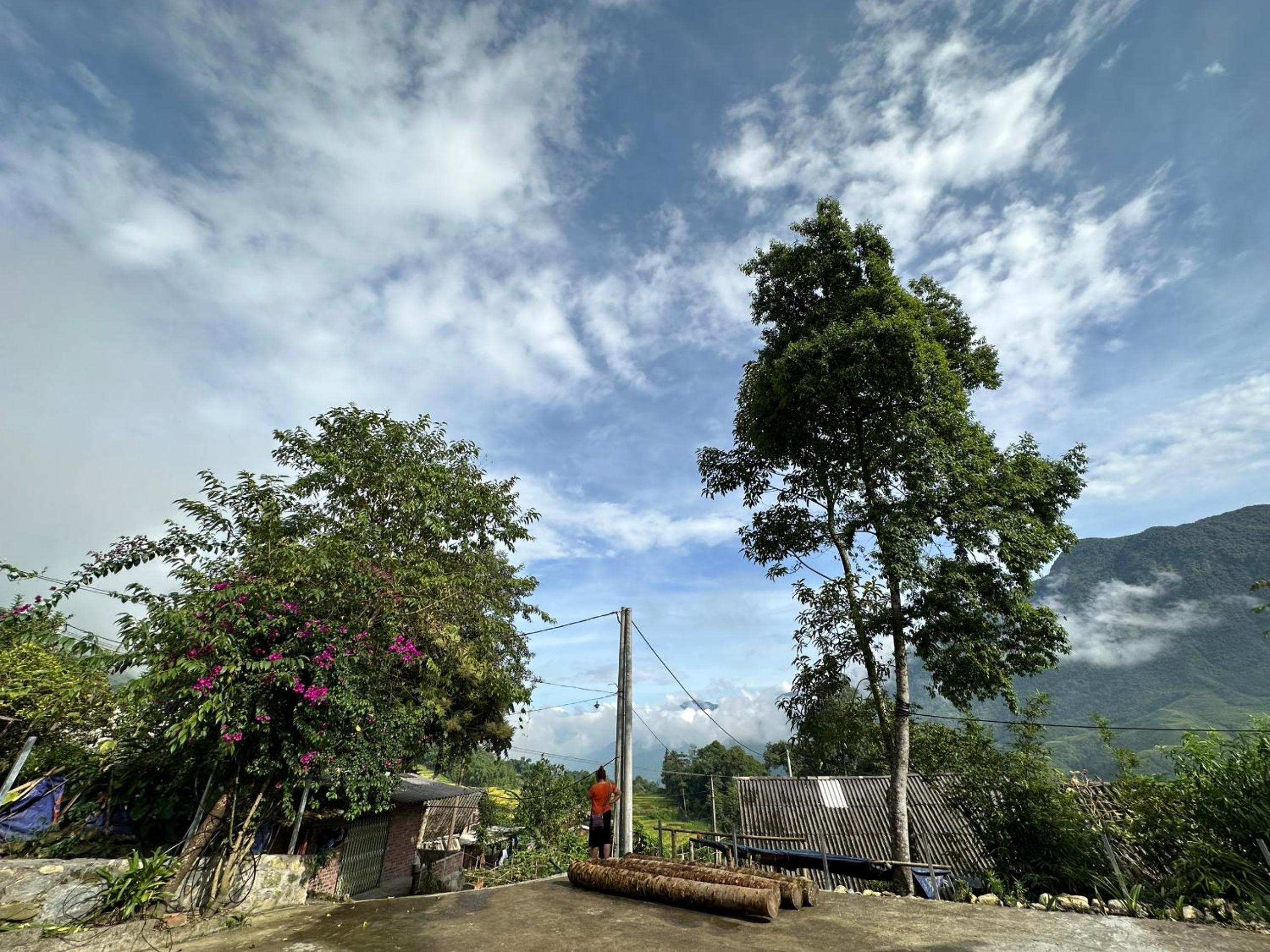 SaPa Hmong Streamside Homestay