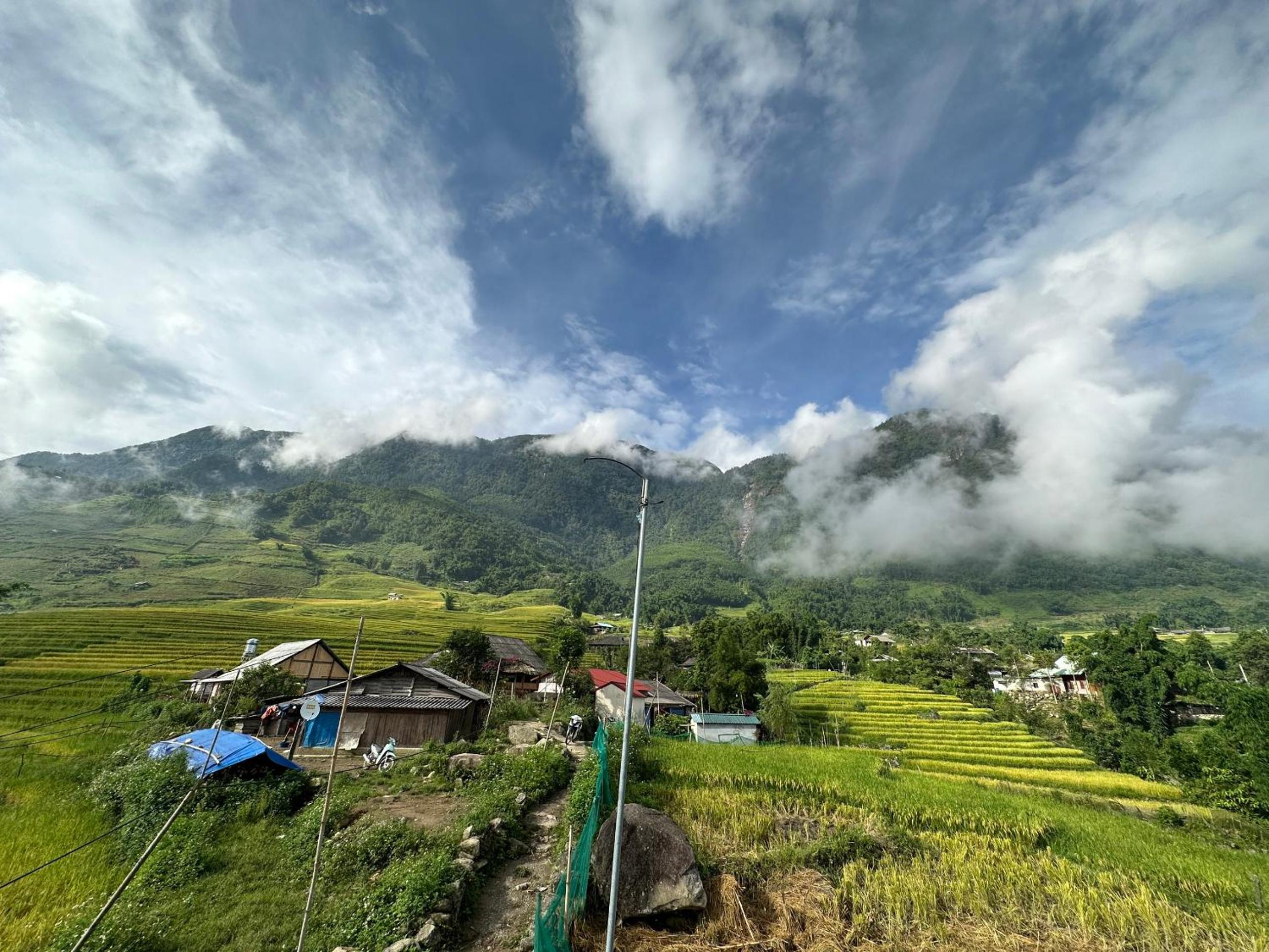 SaPa Hmong Streamside Homestay