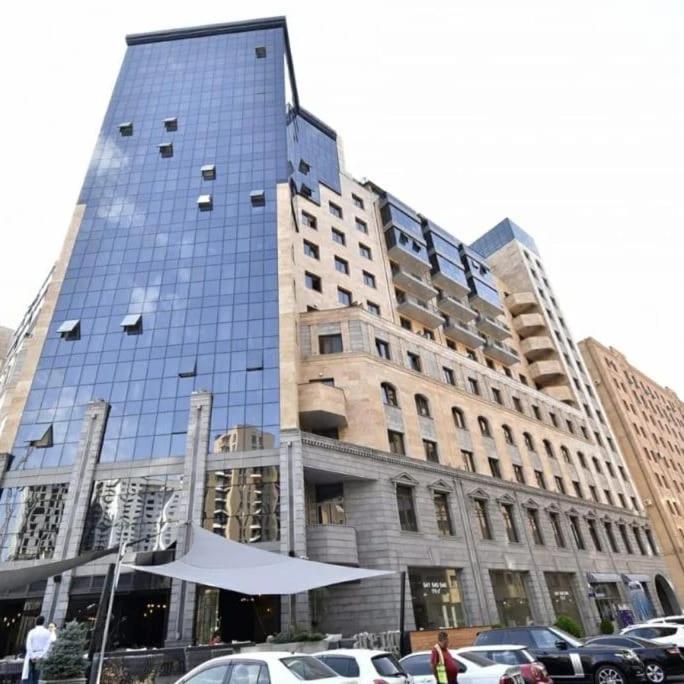 Red Ararat apartments