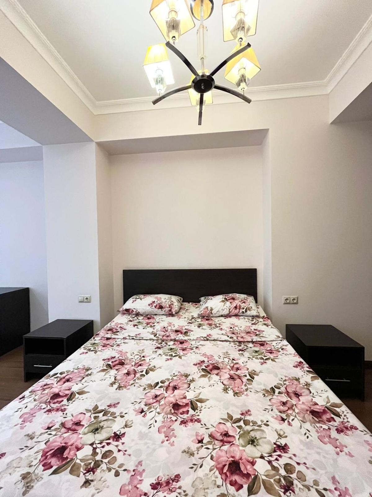 Red Ararat apartments