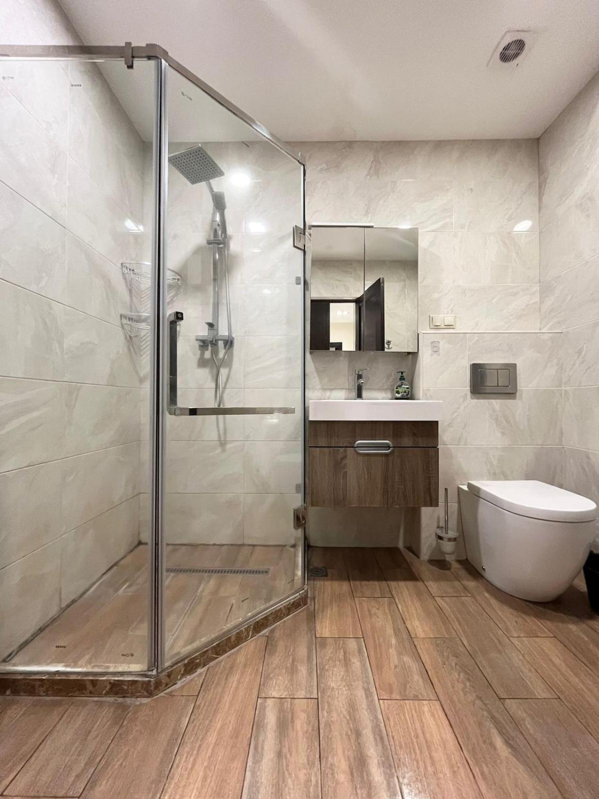 Red Ararat apartments