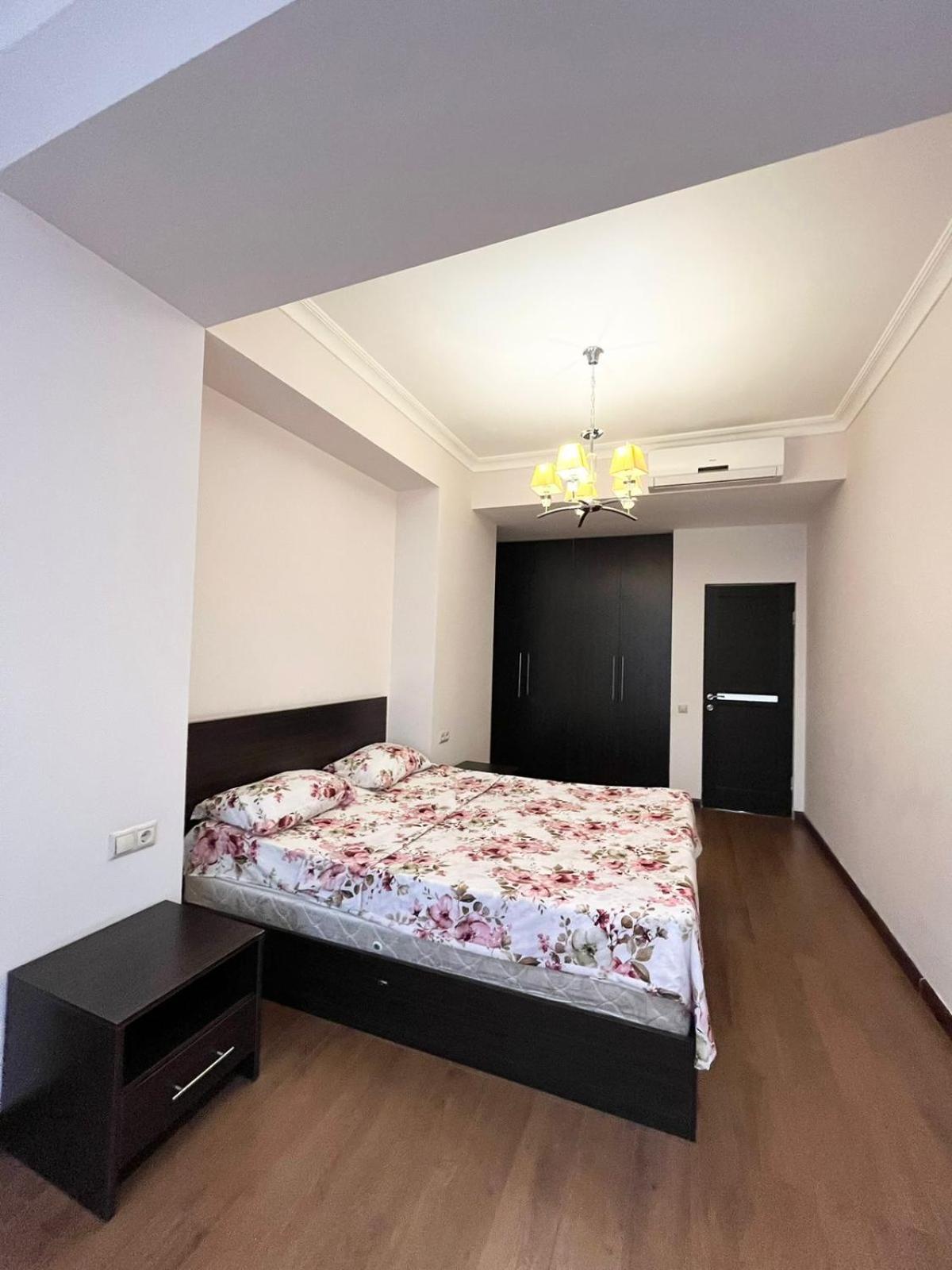 Red Ararat apartments