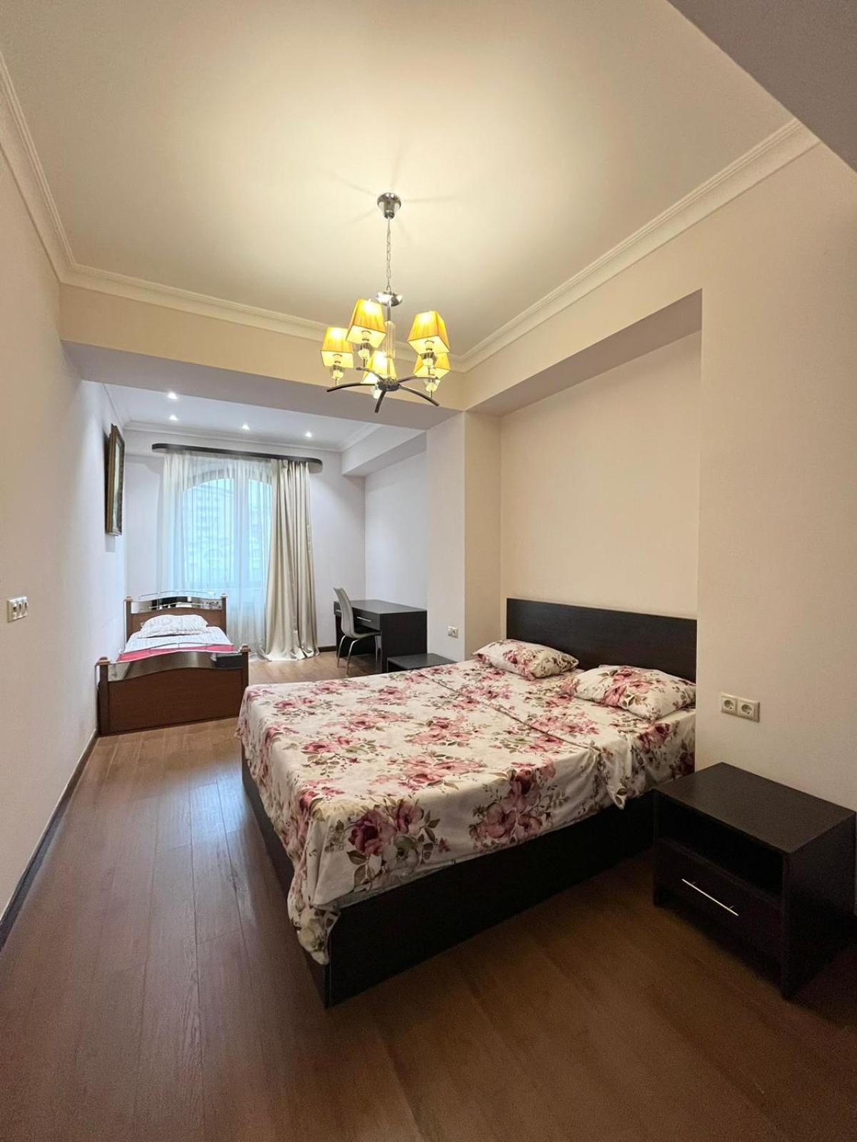 Red Ararat apartments