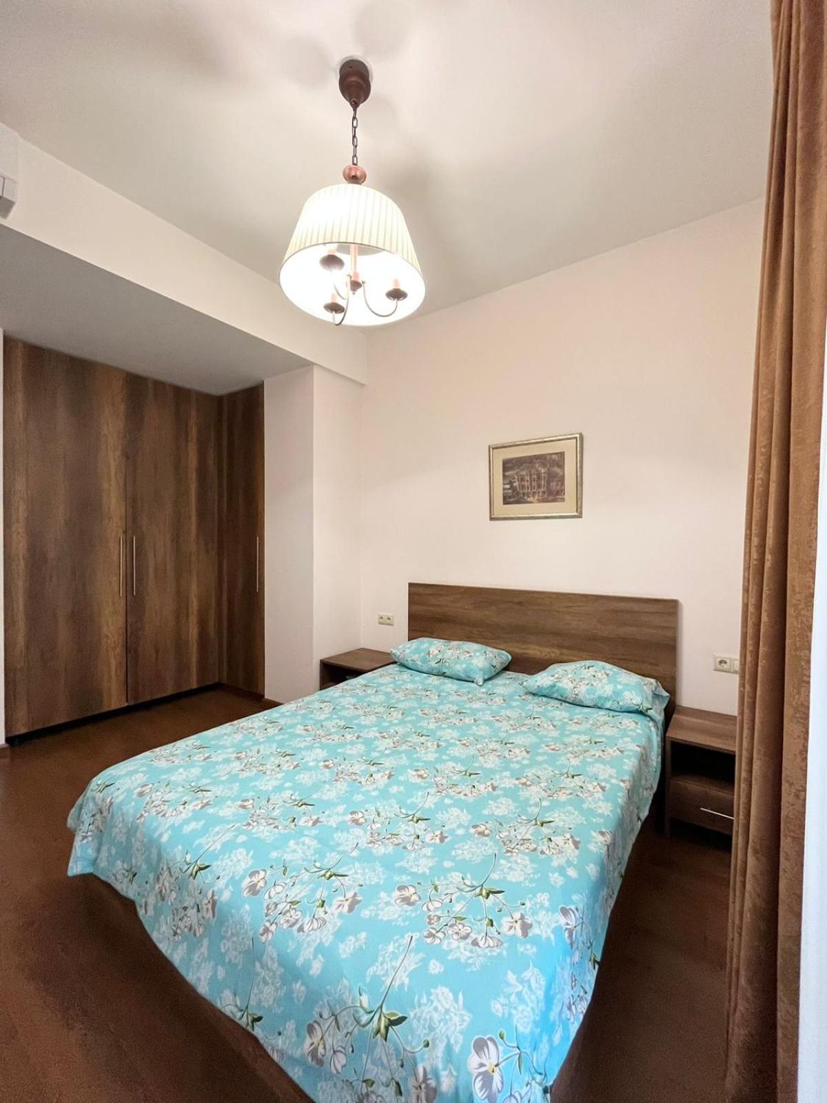 Red Ararat apartments