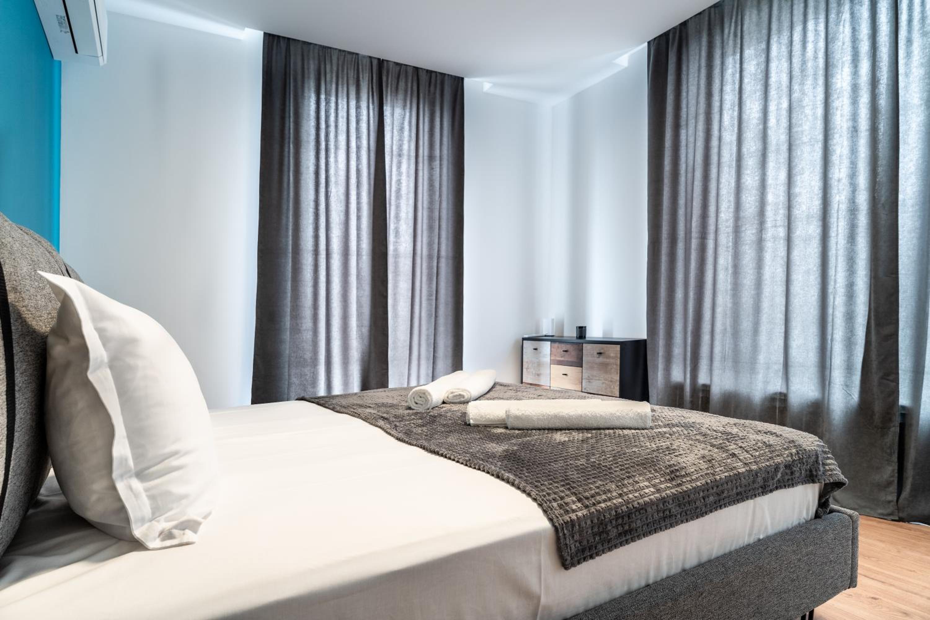Paradise Luxury Apartments