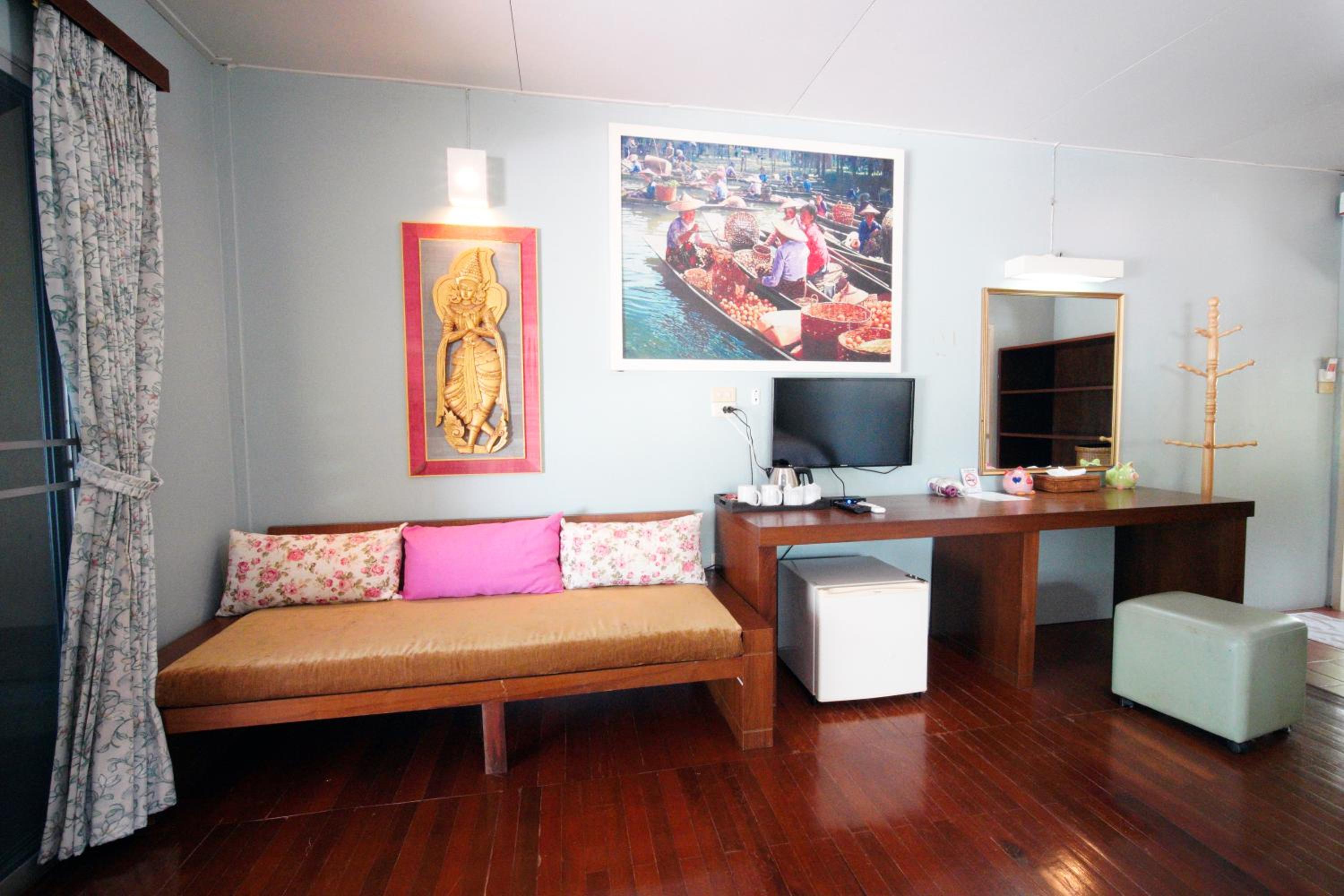Villa Cha Cha Chaolao Beach Resort