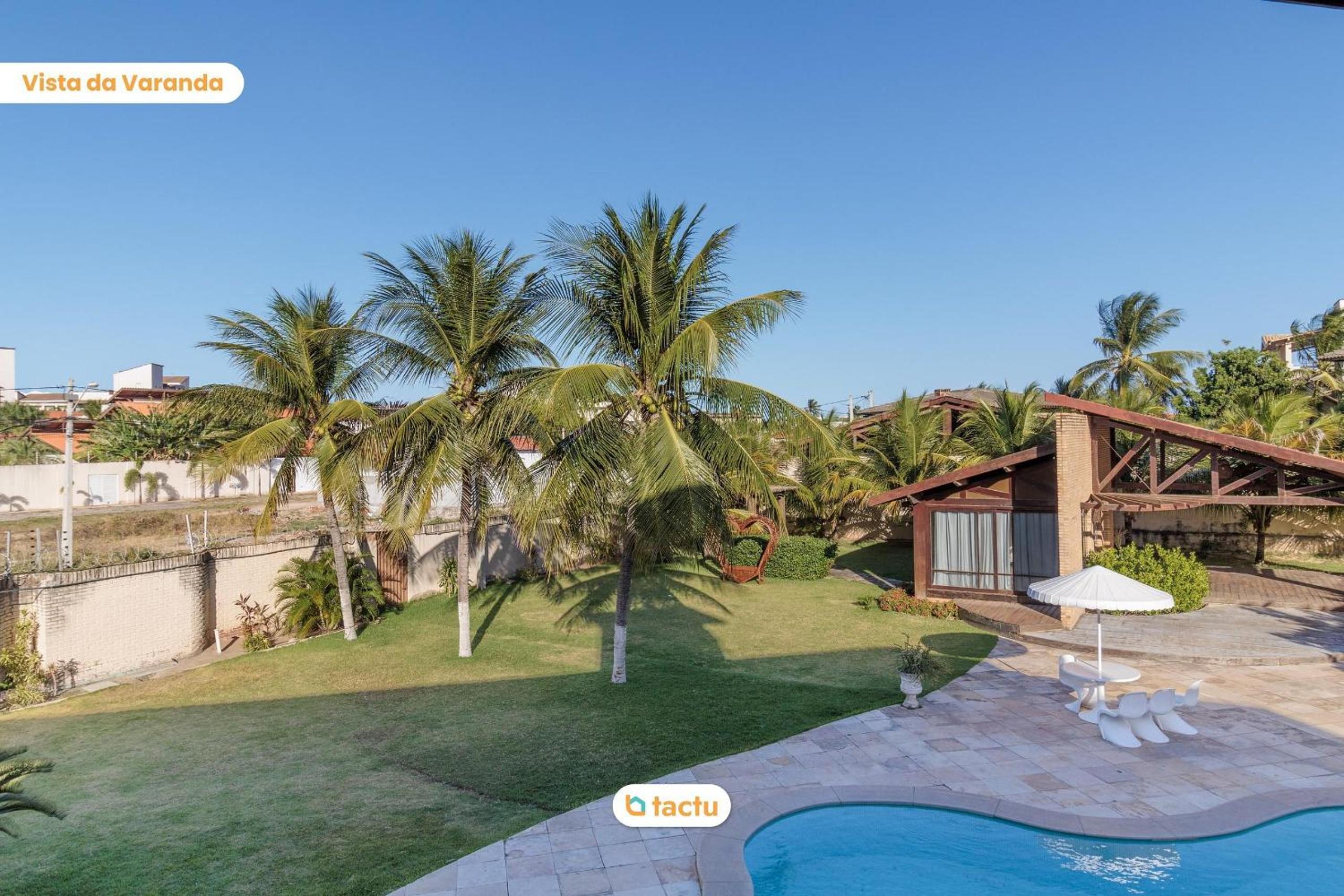 Casa Memphis no Porto das Dunas com Piscina