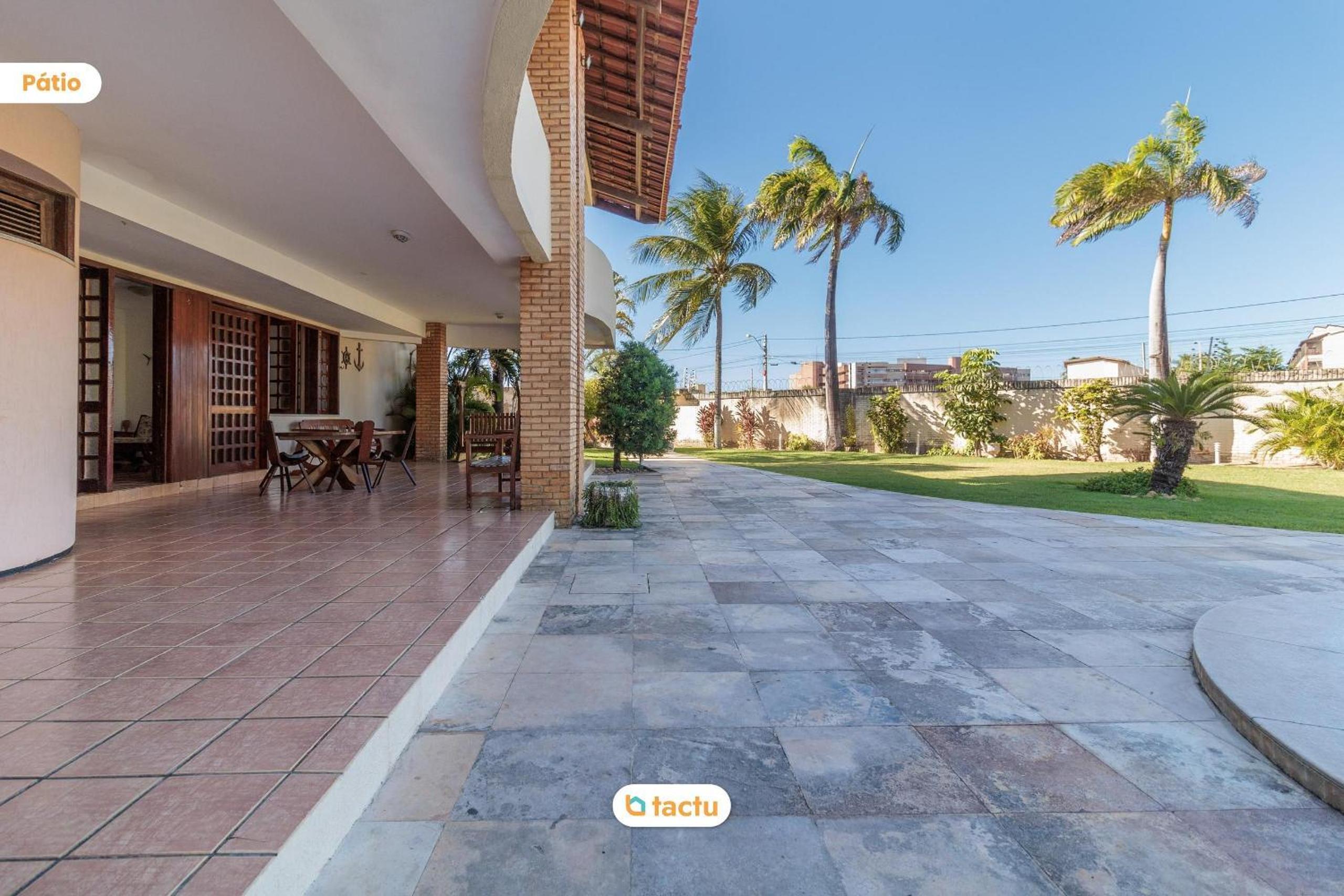 Casa Memphis no Porto das Dunas com Piscina