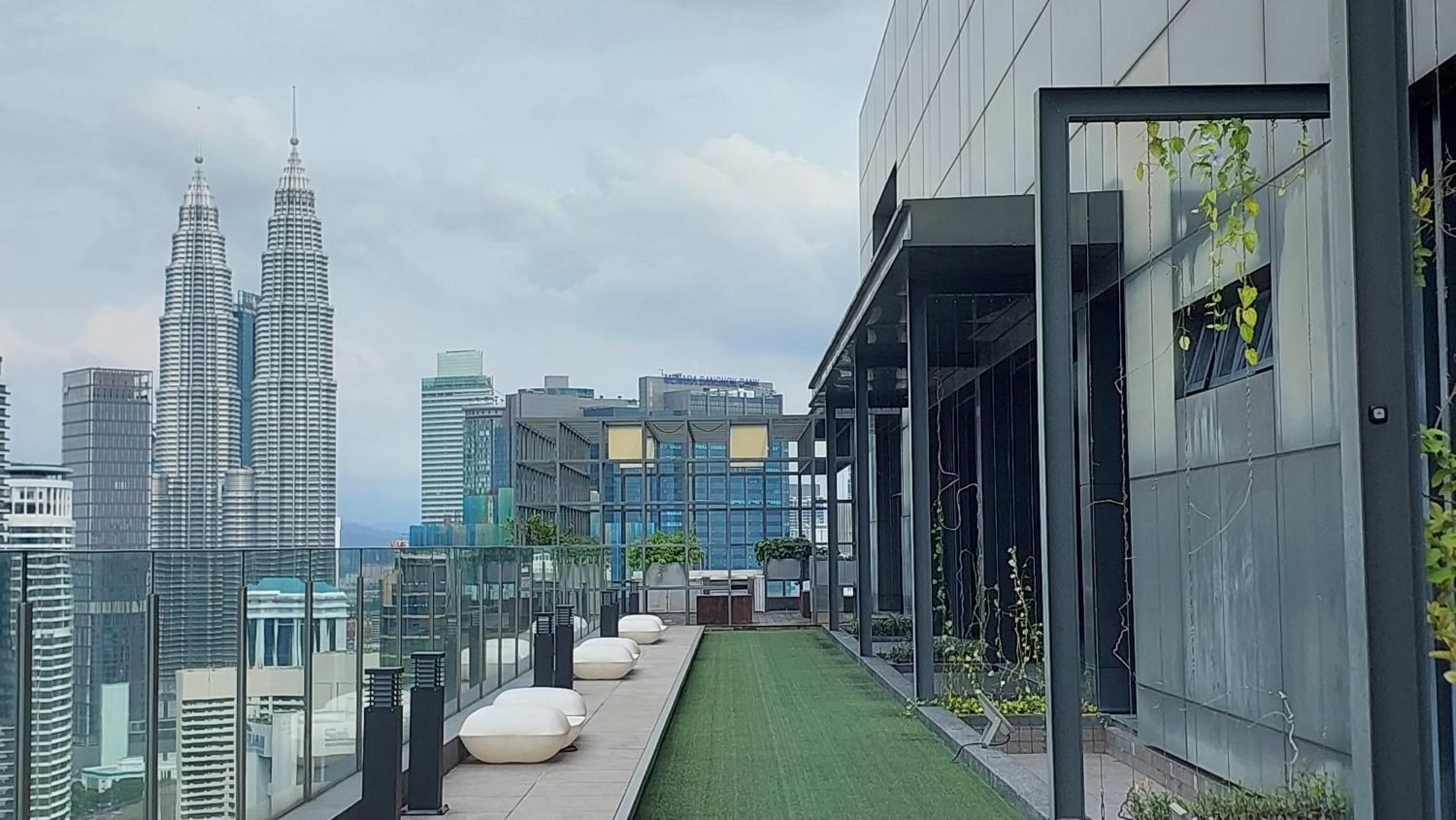 Anggun Platinum Suites