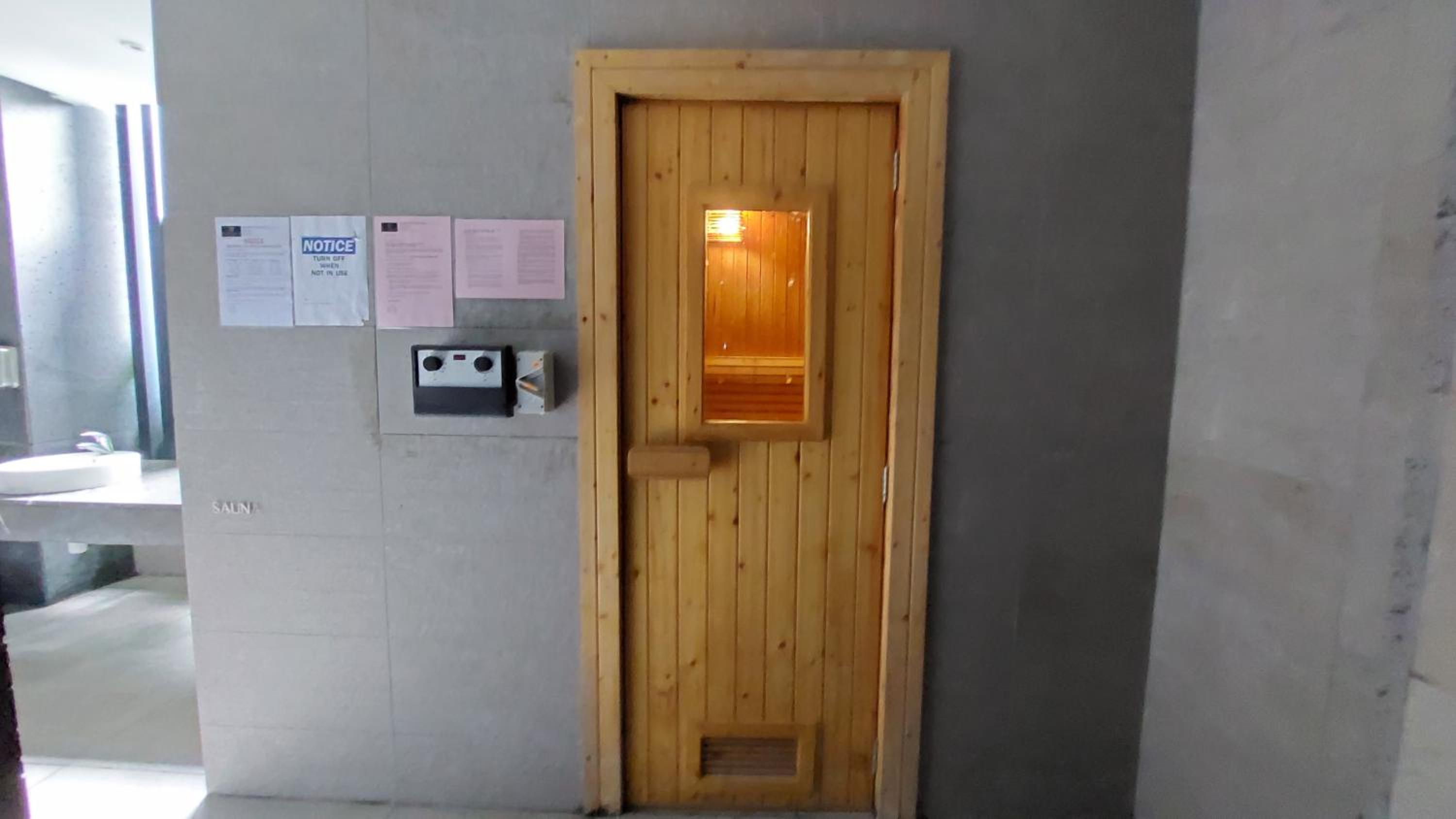Anggun Platinum Suites