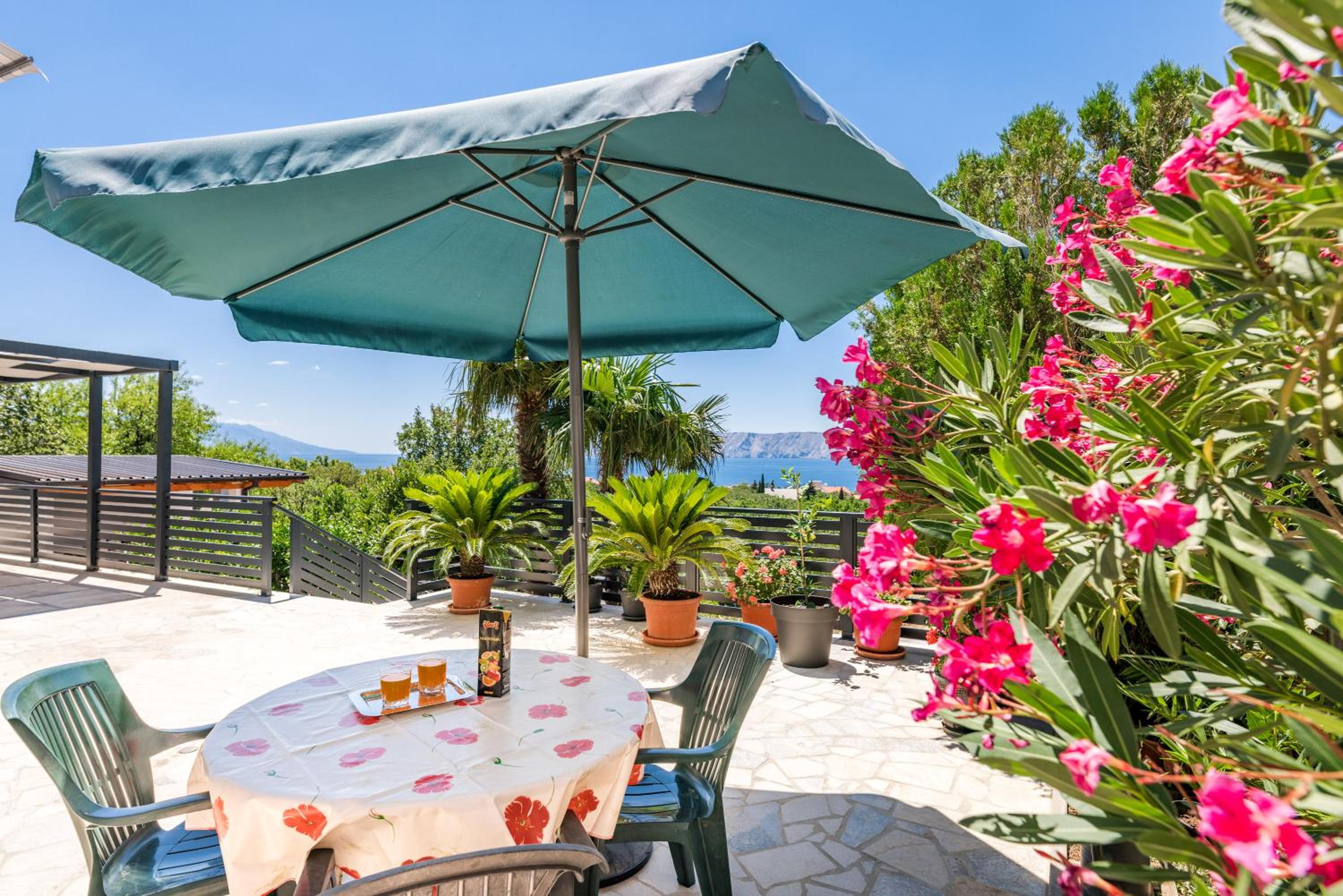 Apartmani Katica view 2