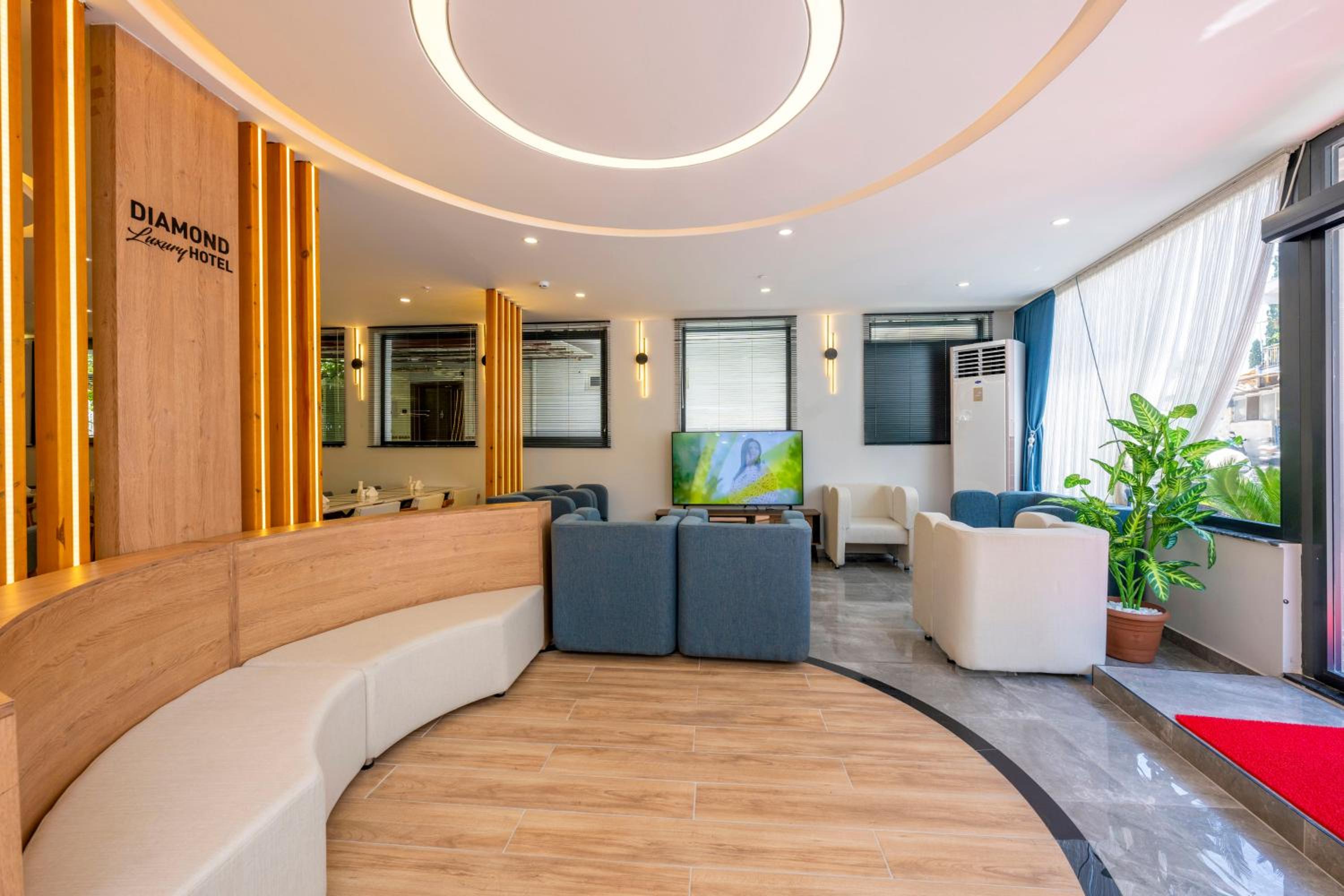 DIAMOND luxury Otel - Image 9