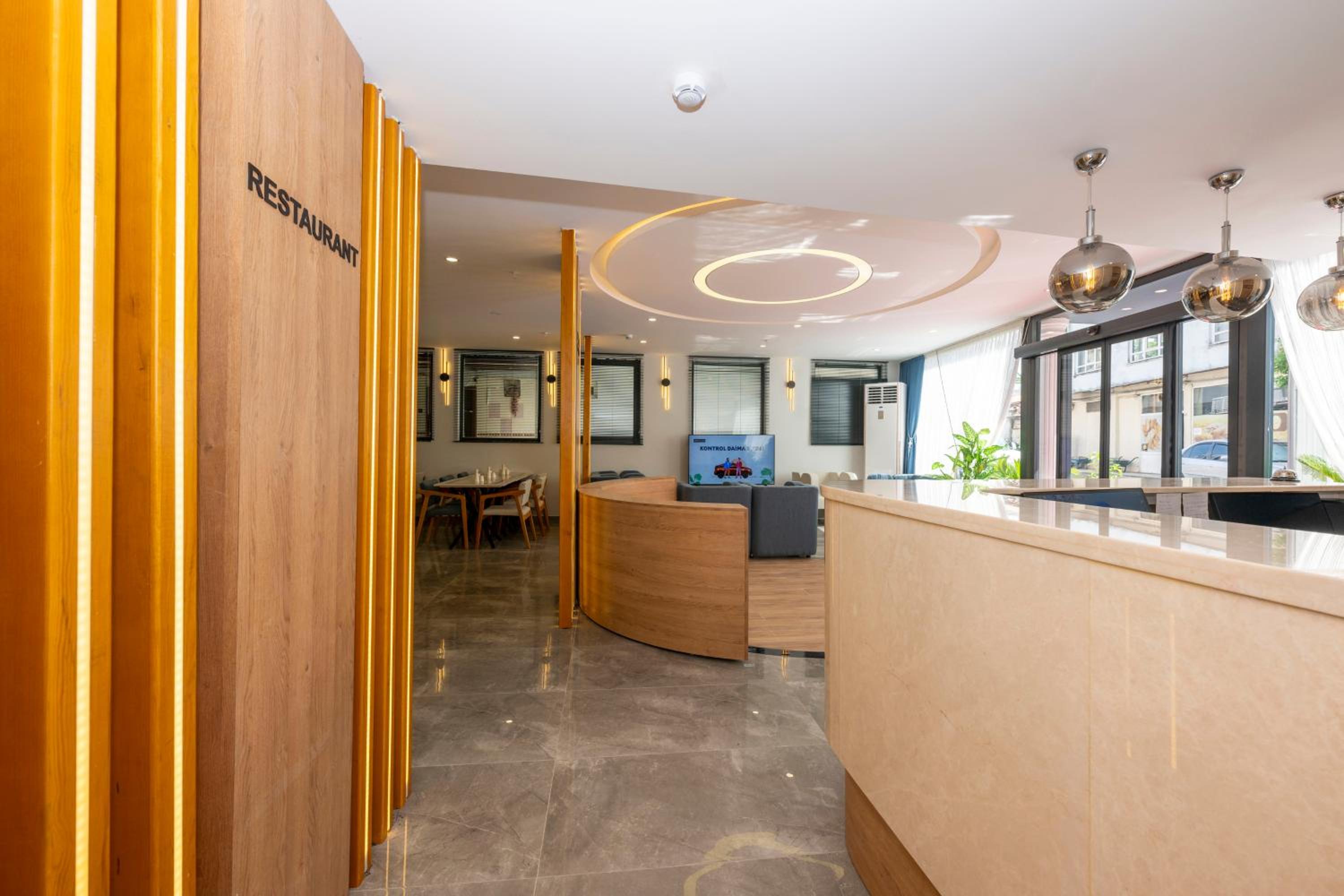 DIAMOND luxury Otel - Image 11