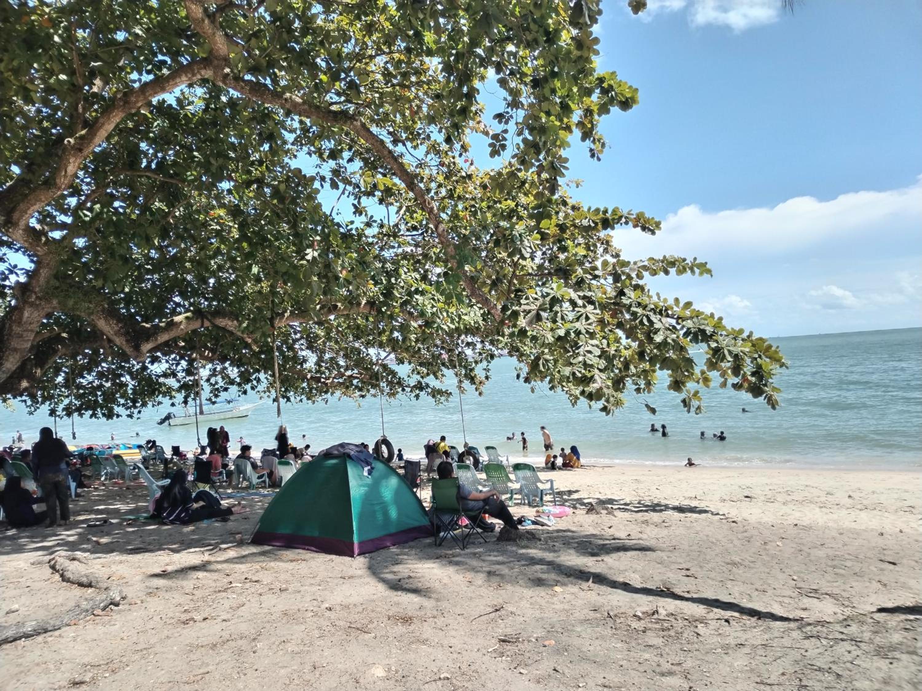 Teluk Batik Holiday Apartment