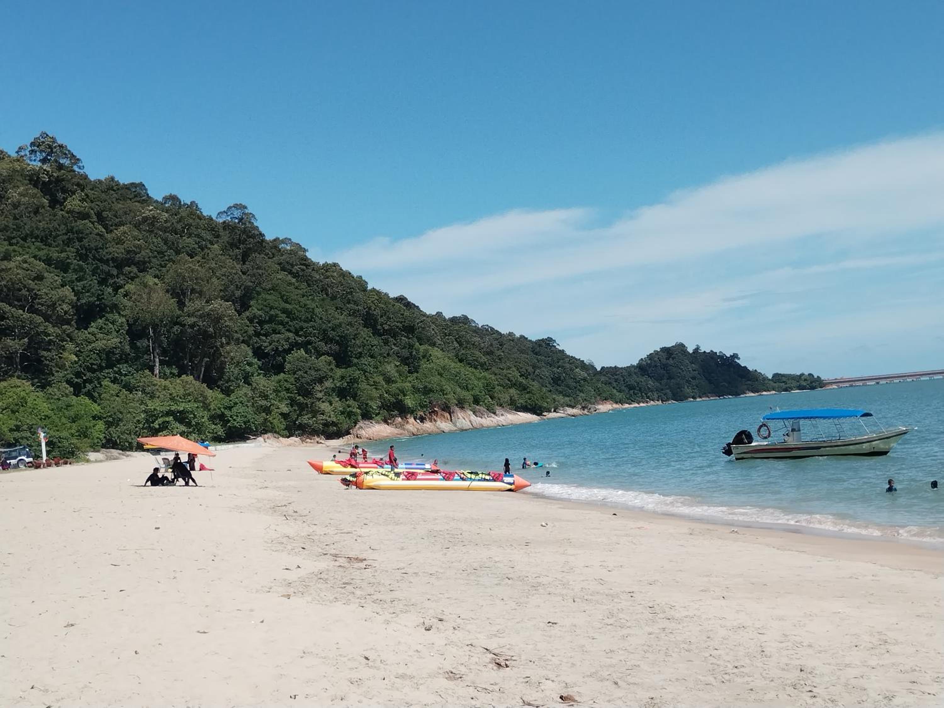 Teluk Batik Holiday Apartment