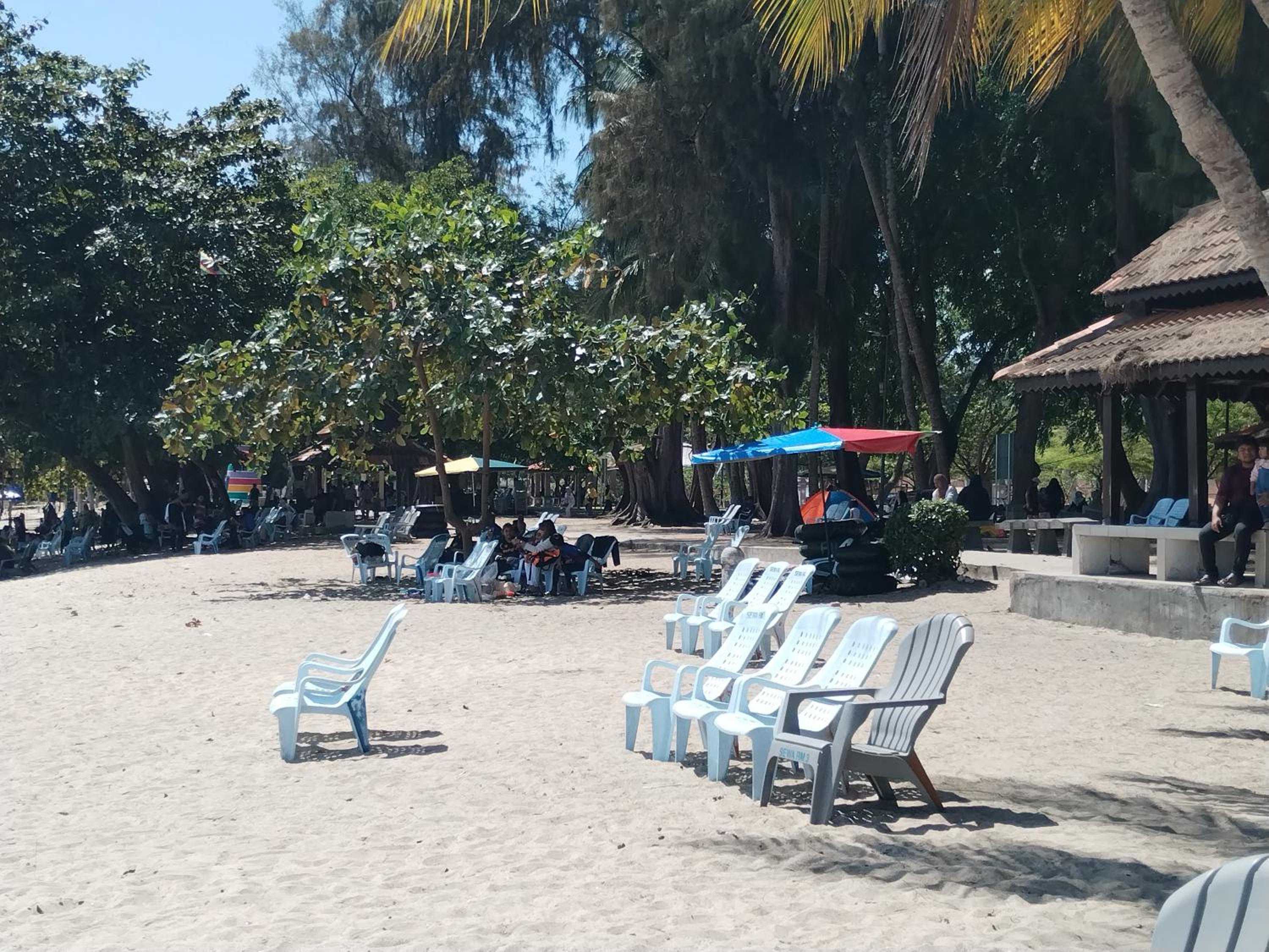 Teluk Batik Holiday Apartment