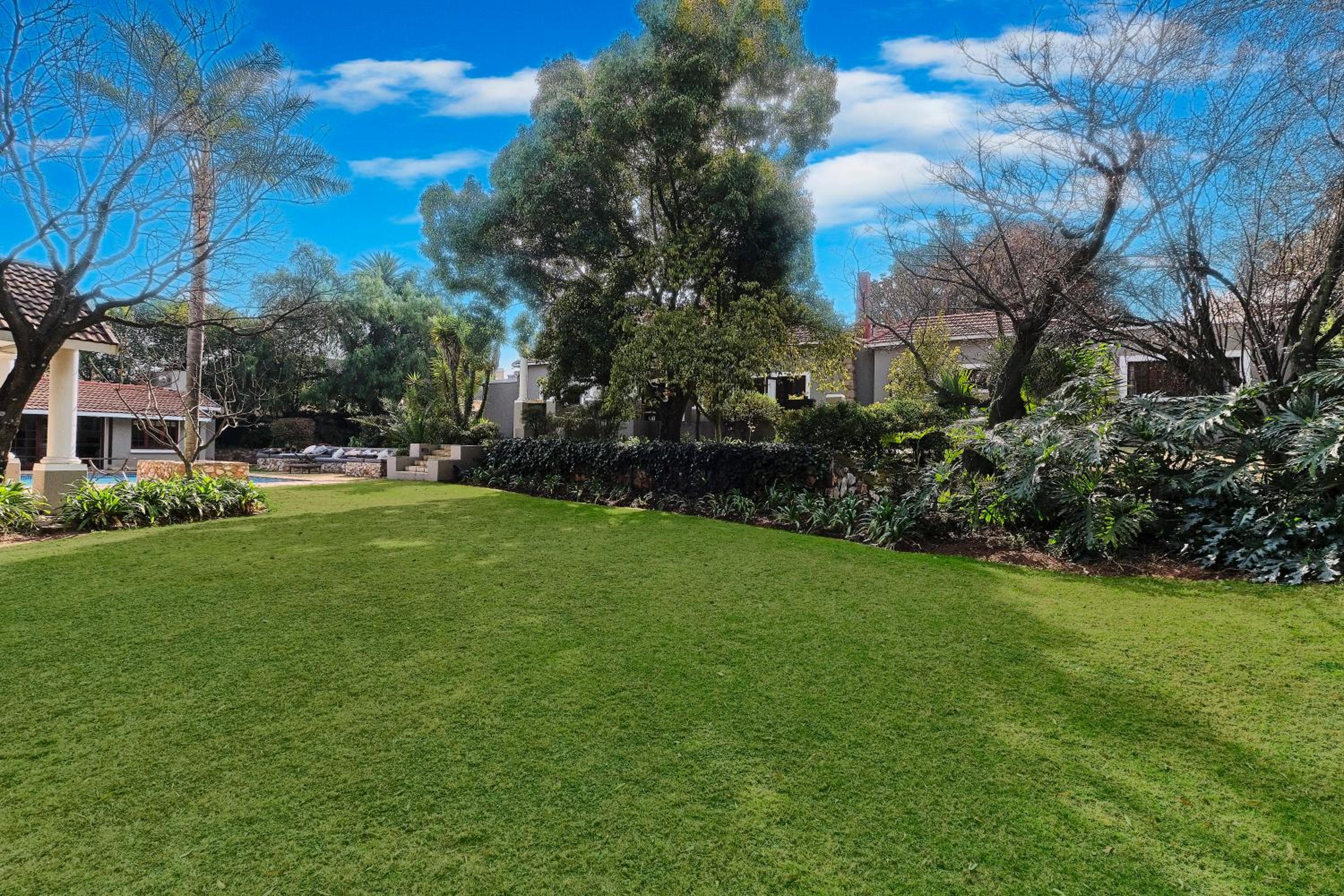 Rose Road Manor - Houghton Johannesburg