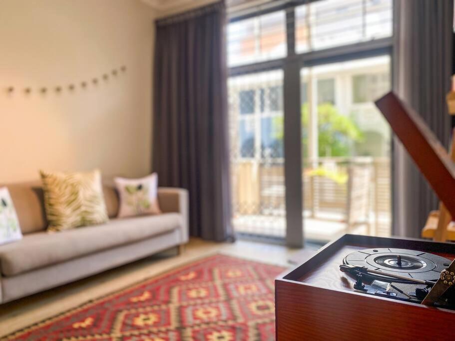Empire Sol Spacious Muizenberg Beach Apartment view 4