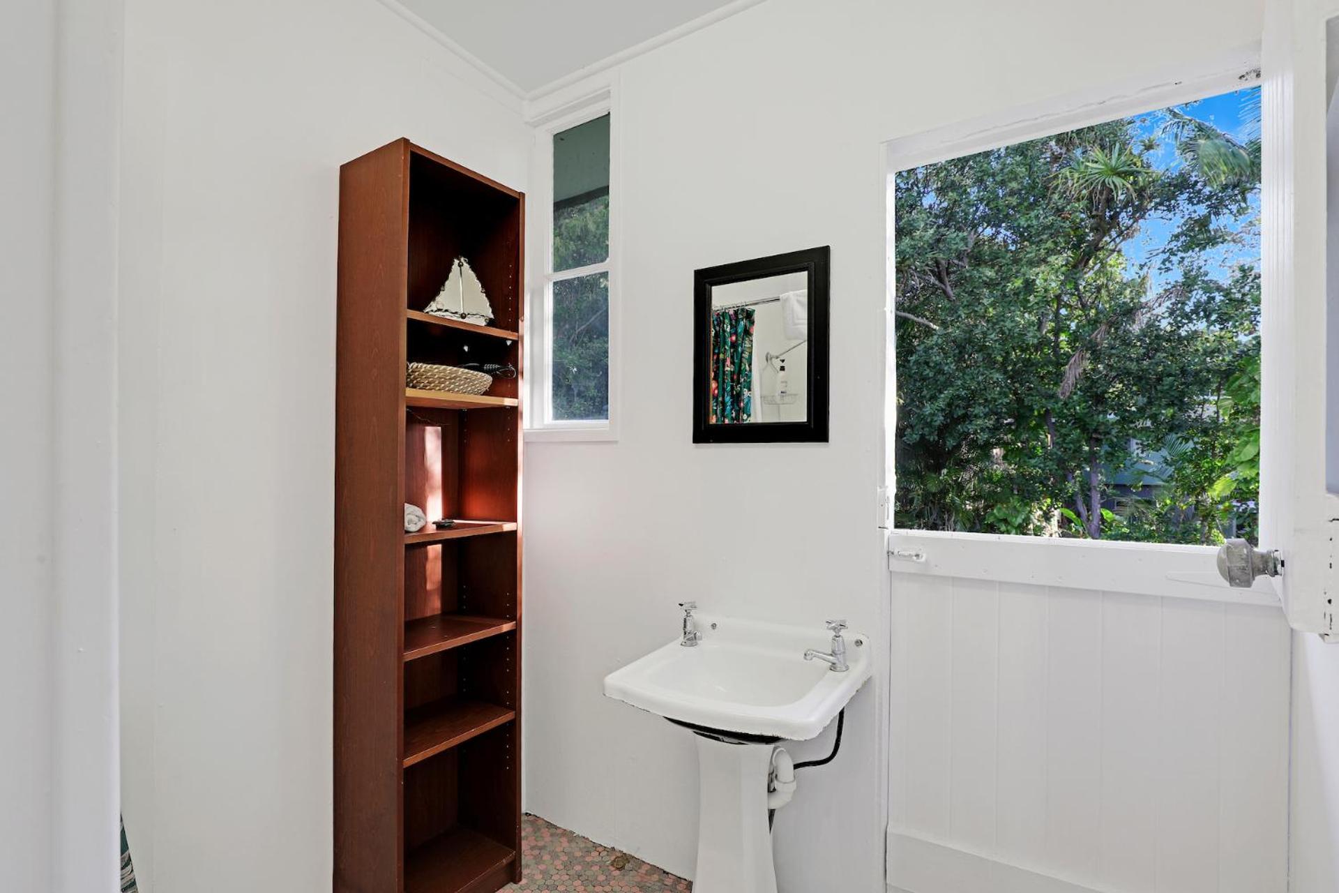 Frogmouth - 87 Mooloomba Road