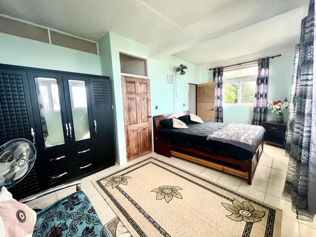 Ocean view Apartment castle comfort