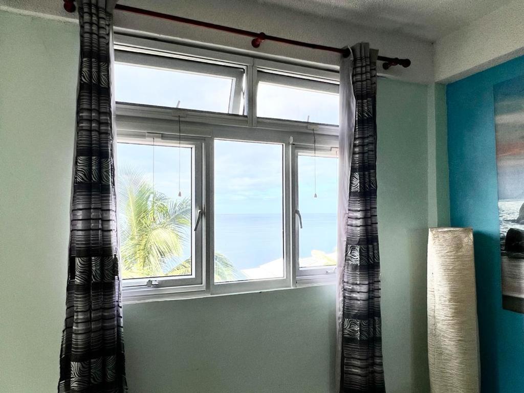 Ocean view Apartment castle comfort