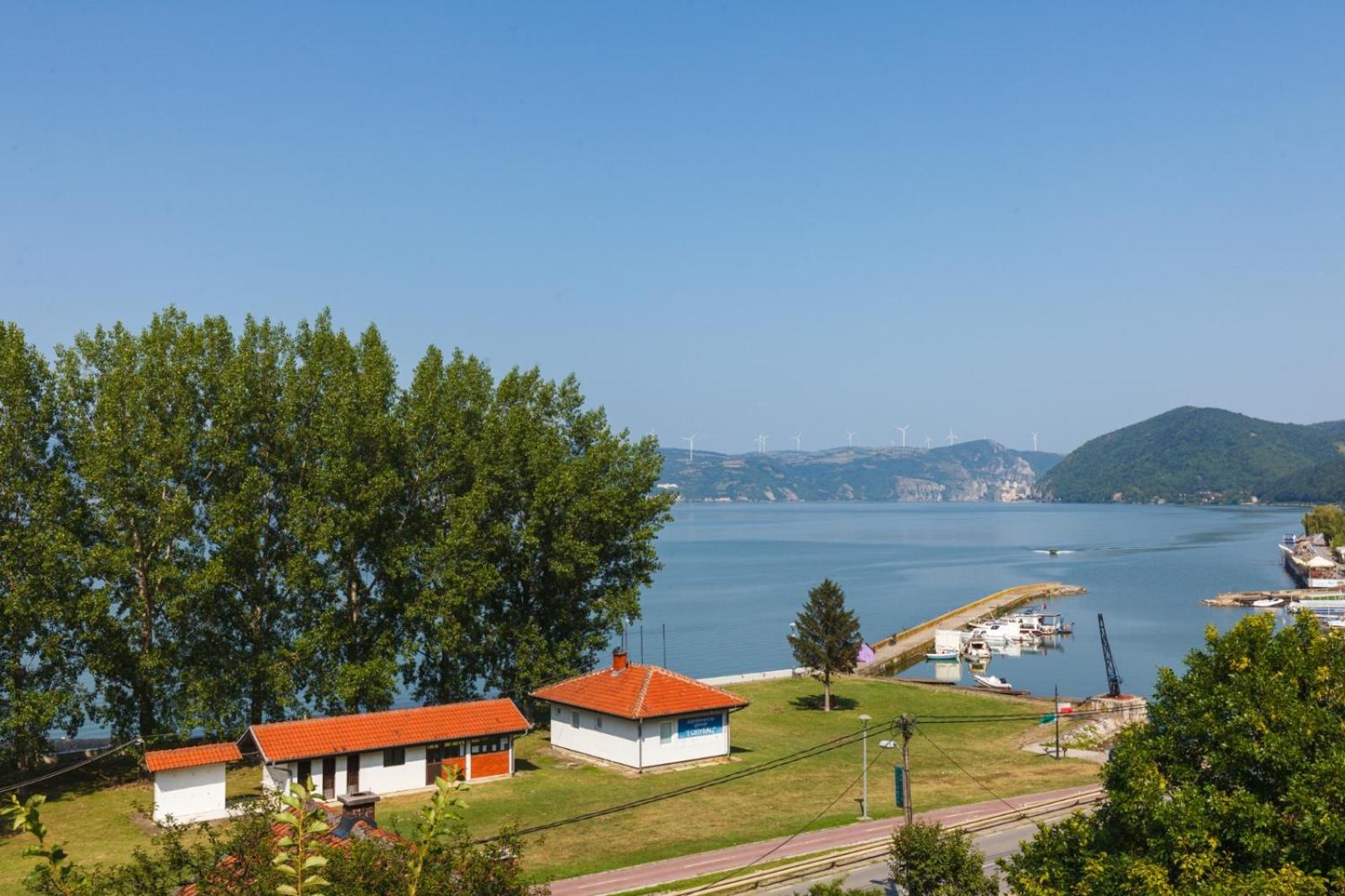 Apartmani PORTO