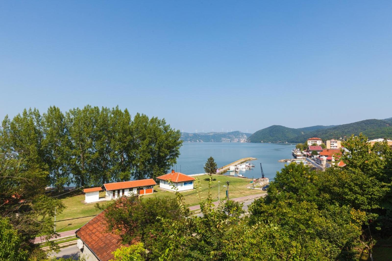 Apartmani PORTO