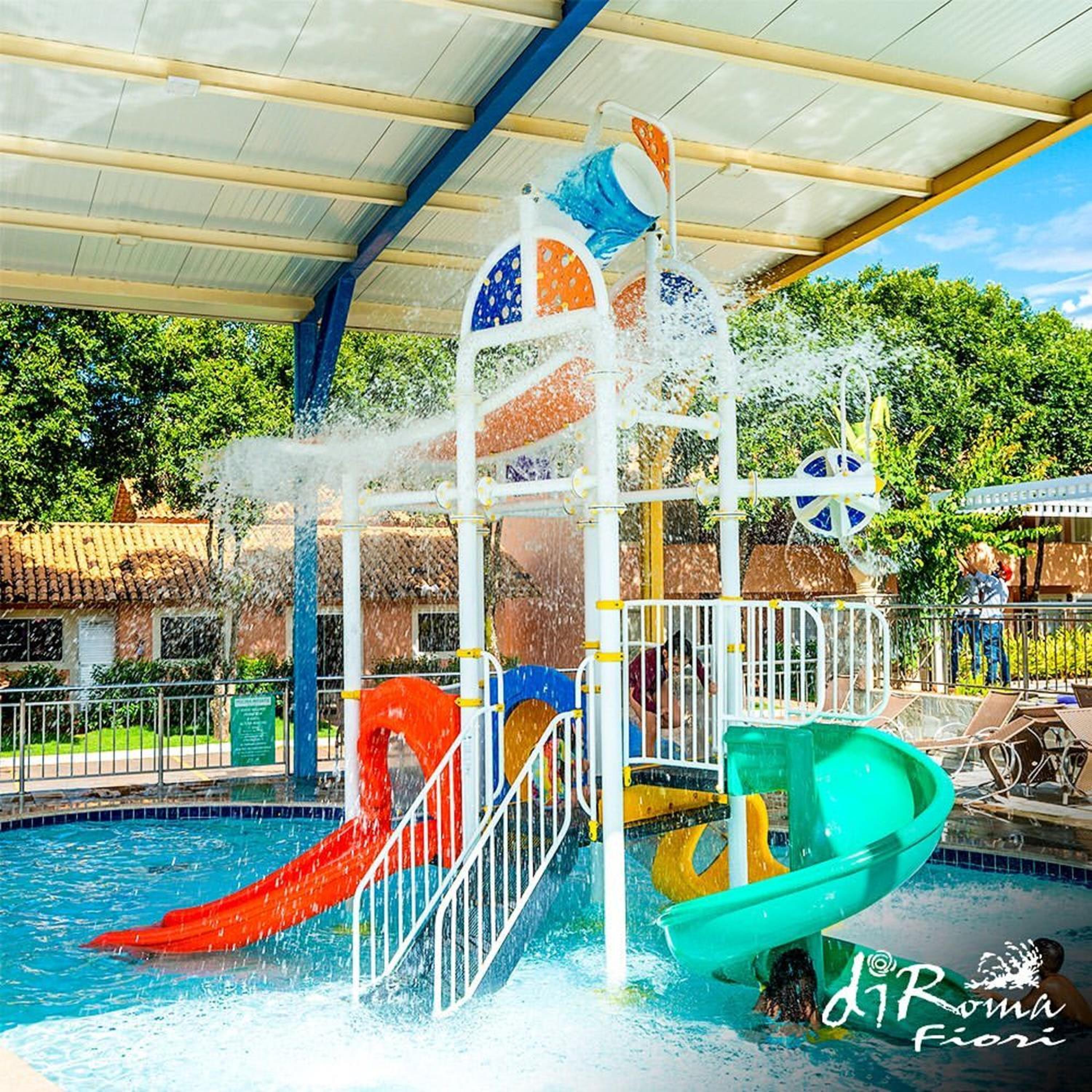 Caldas Novas - Diroma Fiori - Incluso Parque 24 Horas - Com roupas de cama Incluso