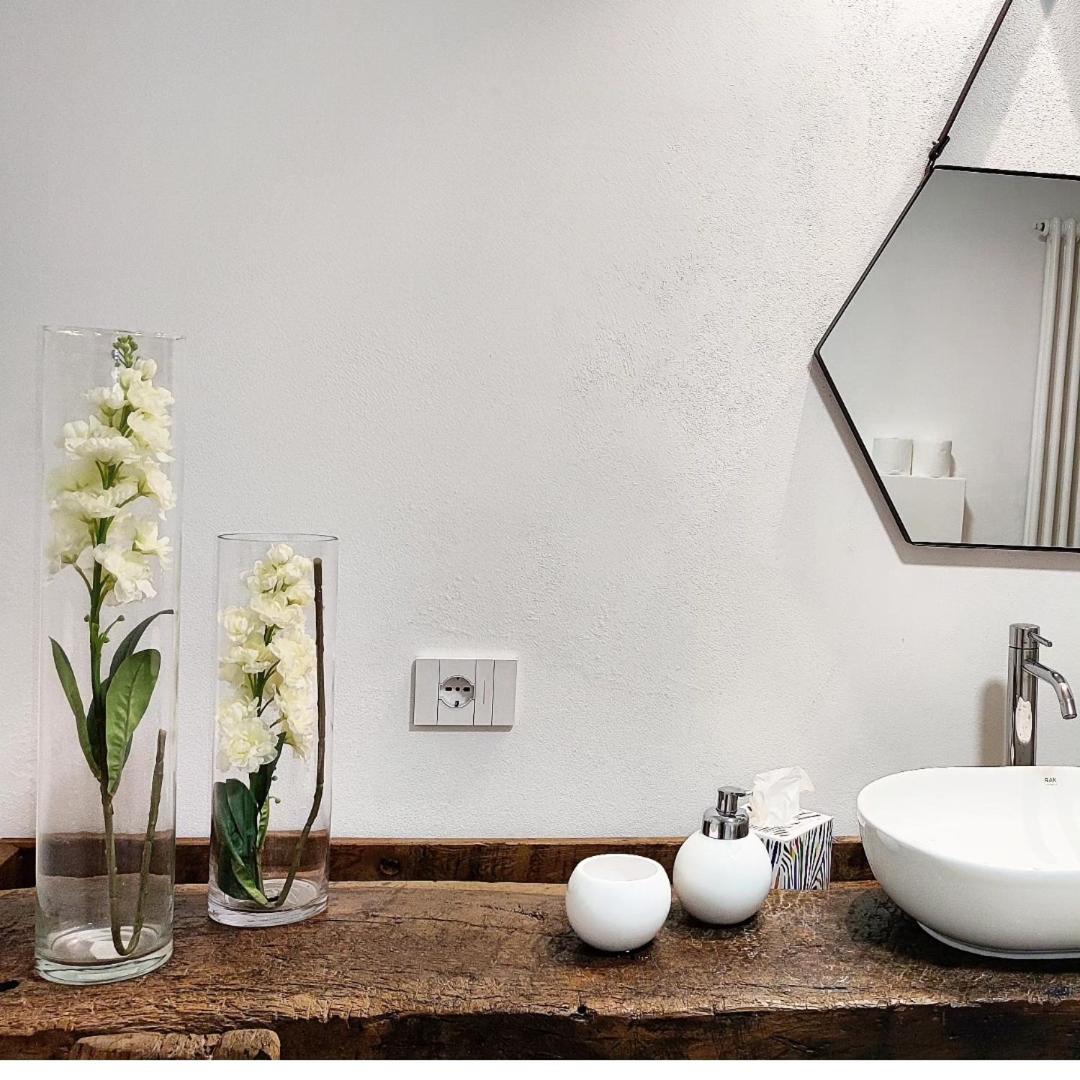 Ikuvium Home view 3