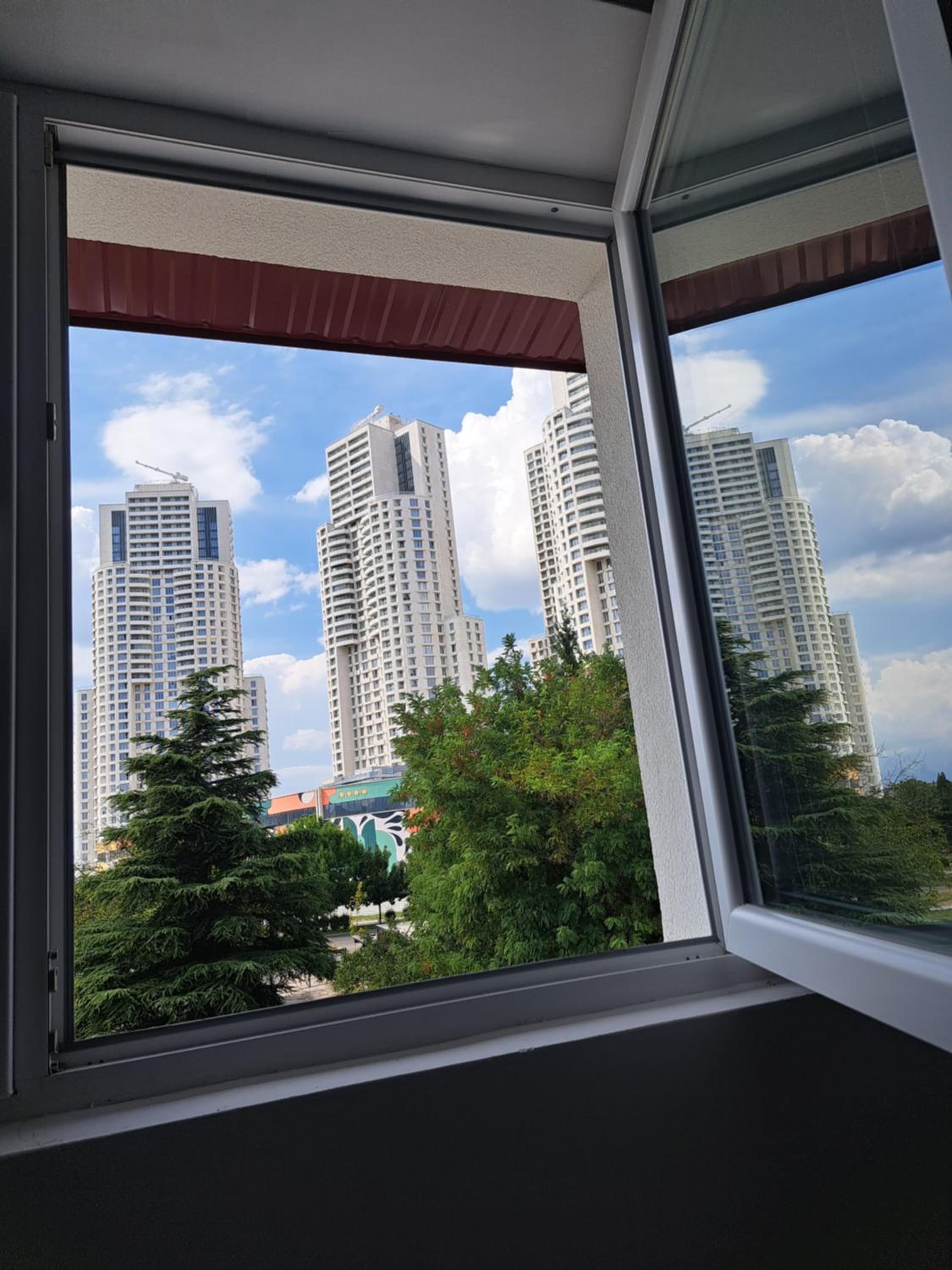 The Romantic Place view 4